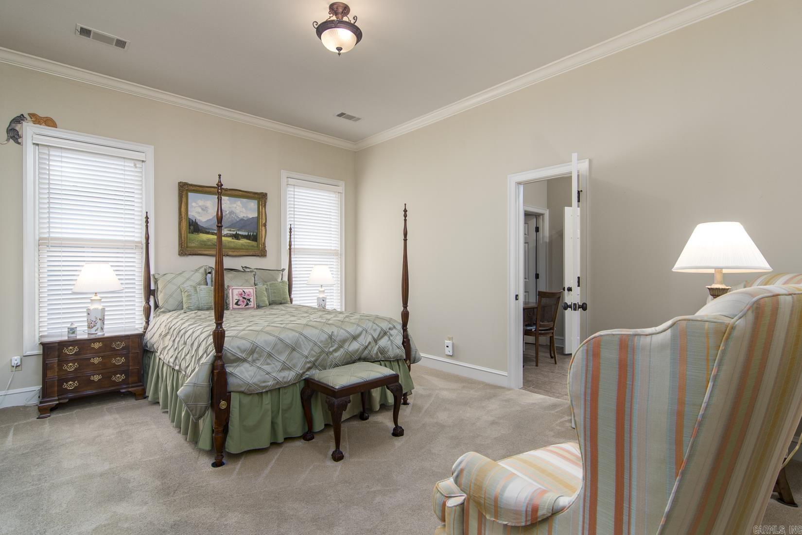 CHENAL VALLEY THE OAKS - Residential