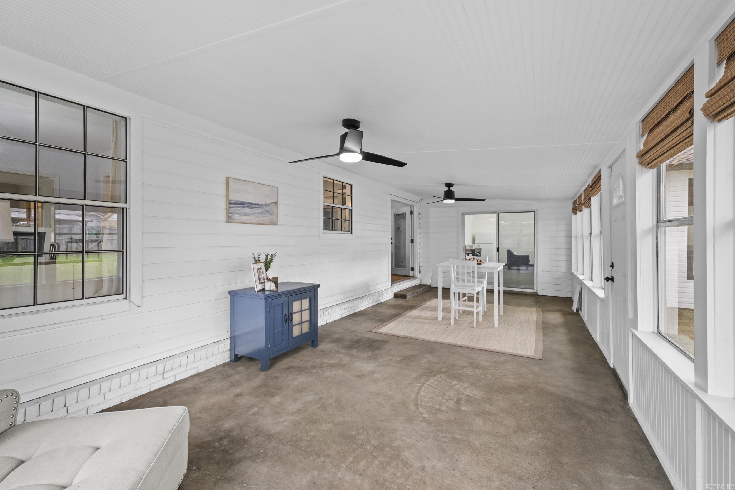 EAST MEADOW - Residential