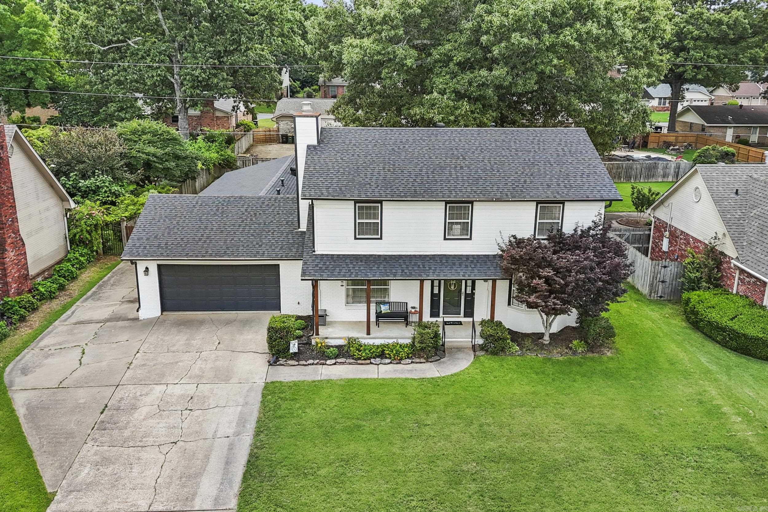 EAST MEADOW - Residential