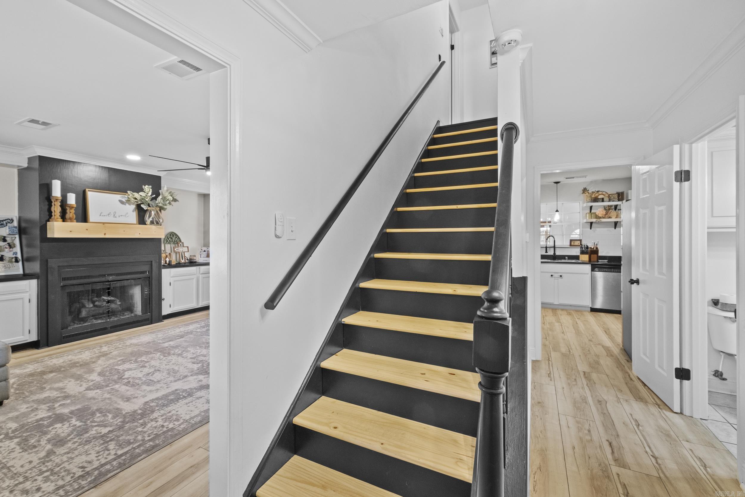 EAST MEADOW - Residential
