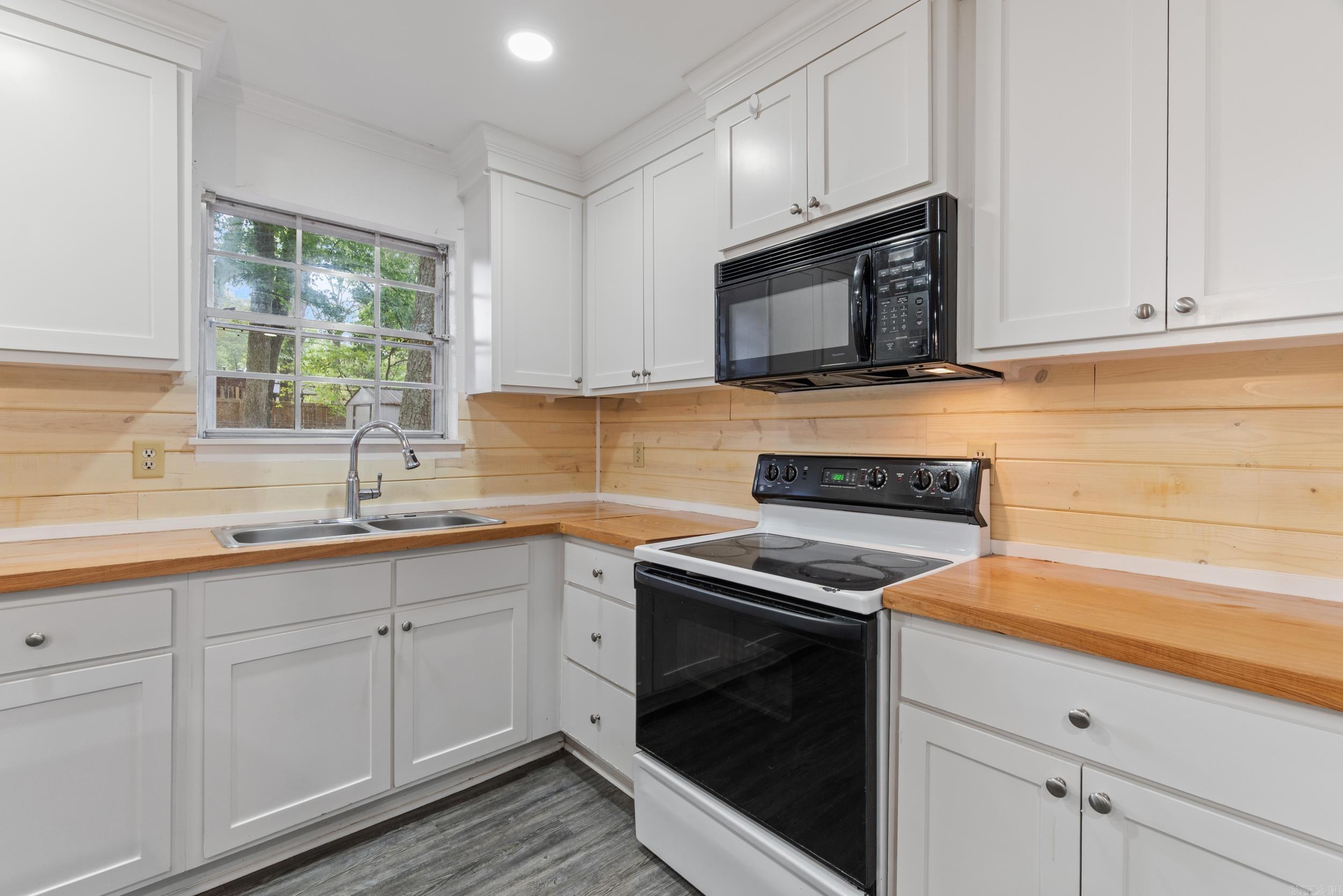 BIG PINE - Residential