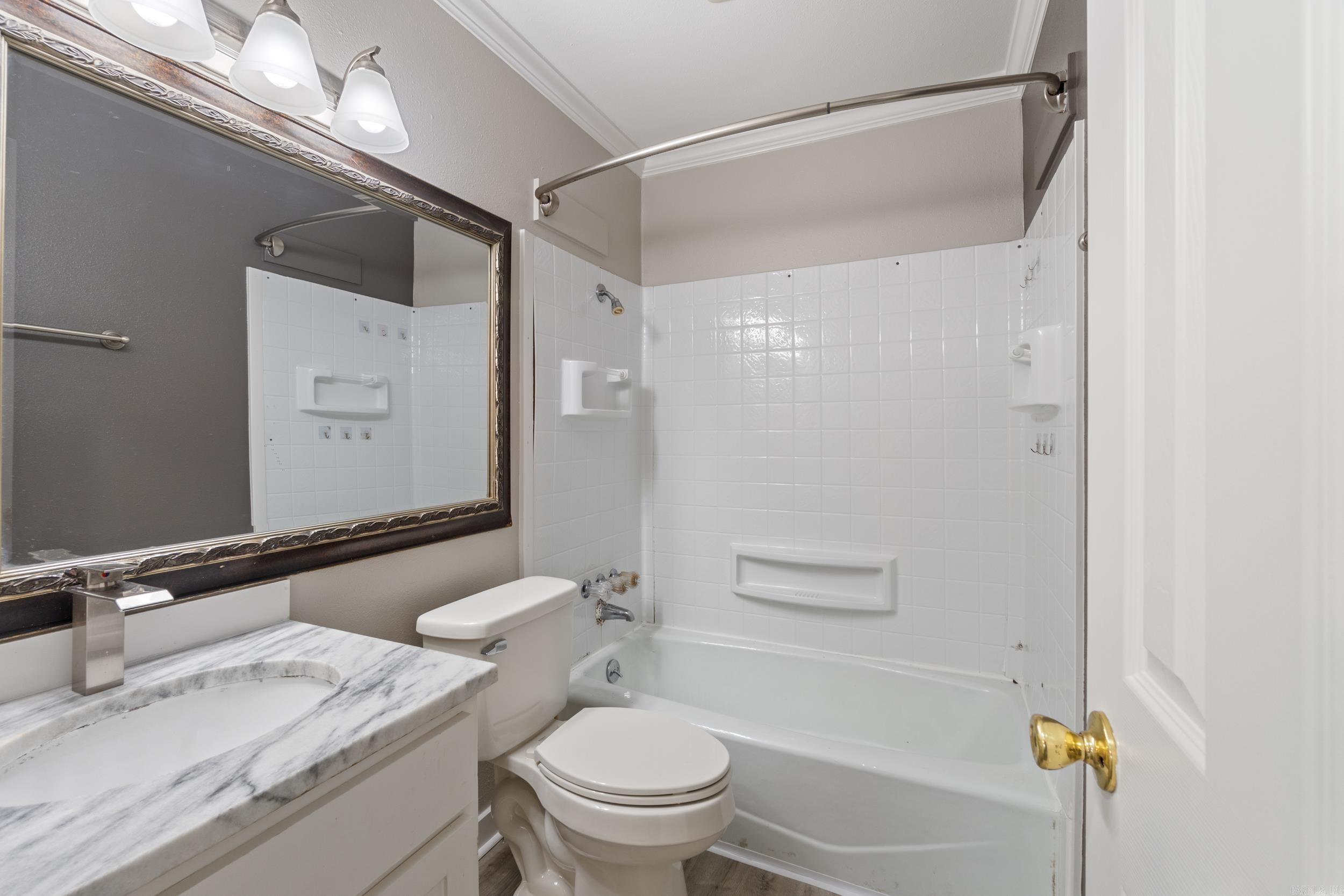 BIG PINE - Residential