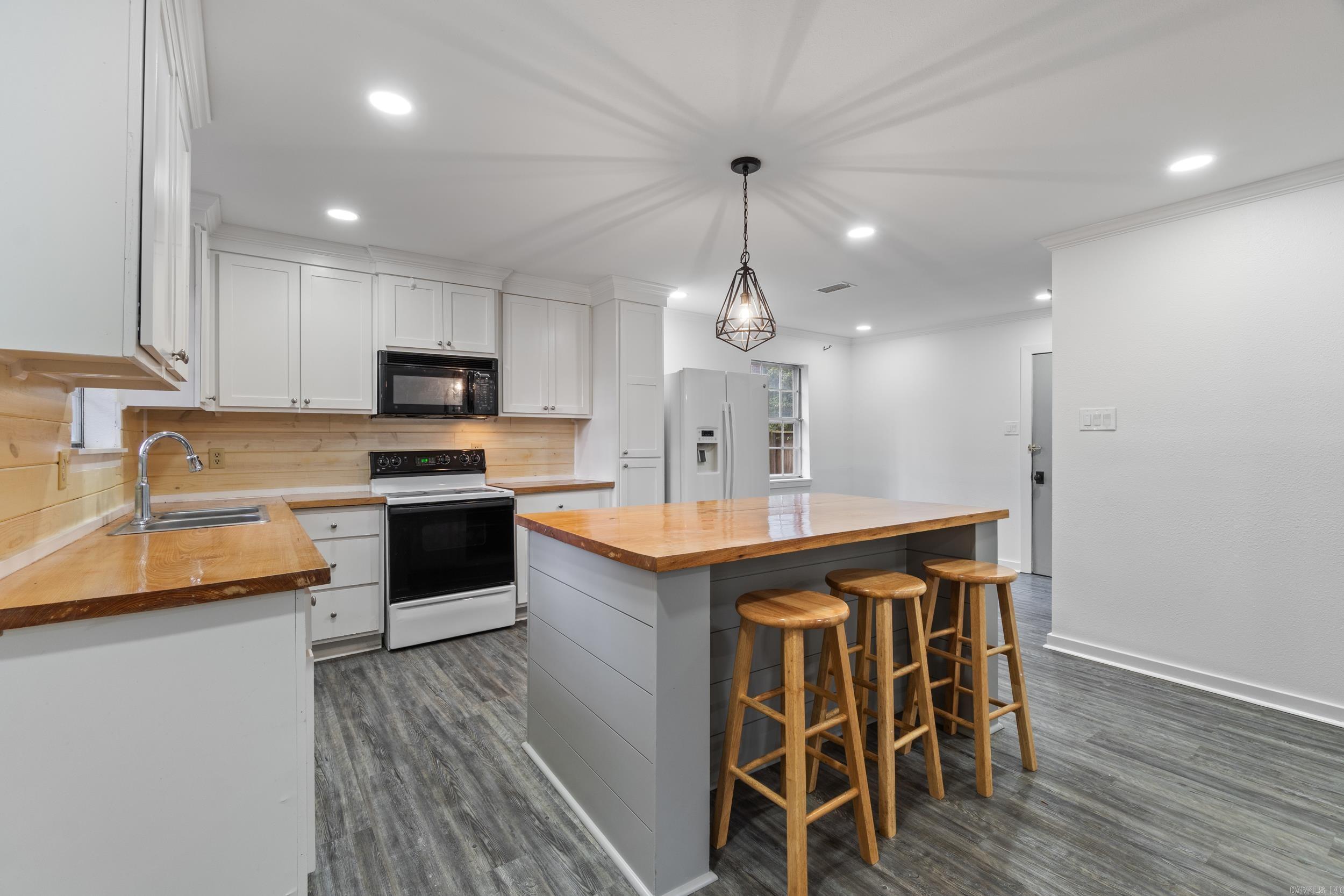 BIG PINE - Residential