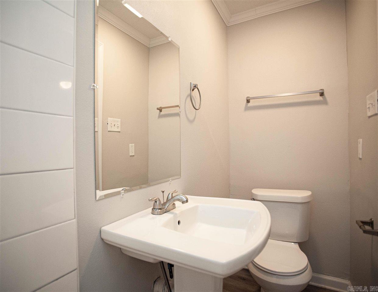 Sante Fe Heights - Residential Lease