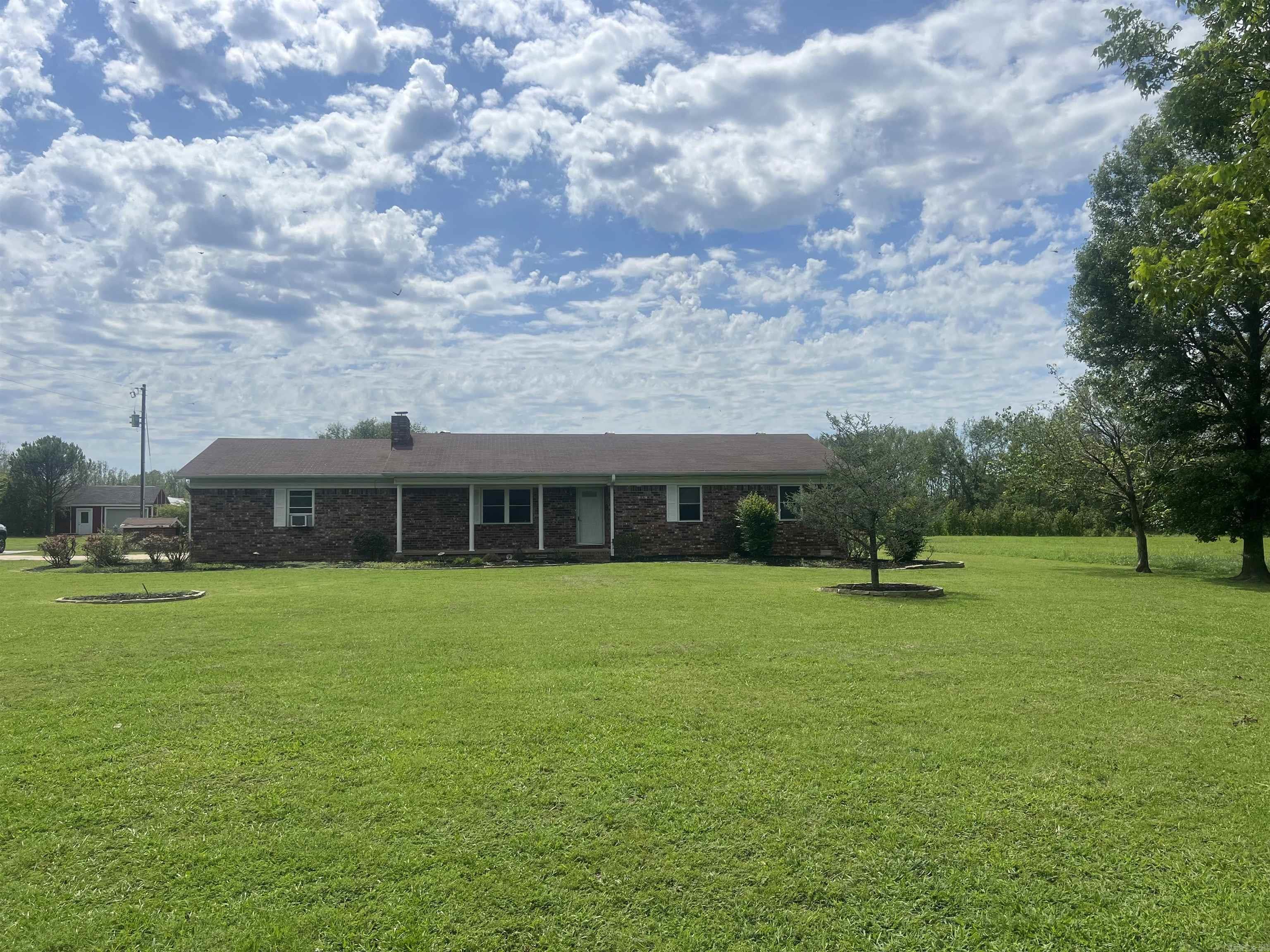 Shady Acres - Residential Lease