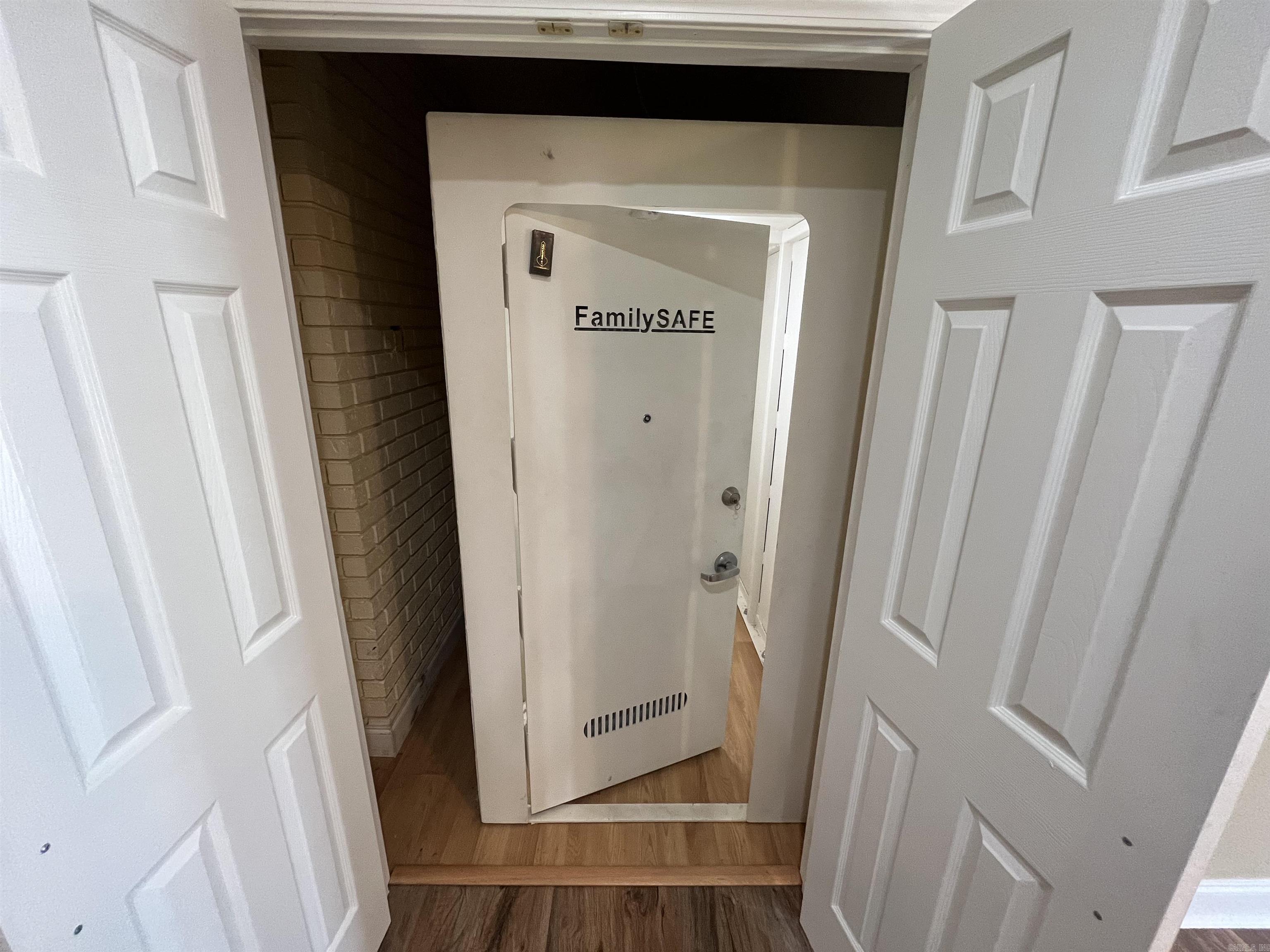 Shady Acres - Residential Lease