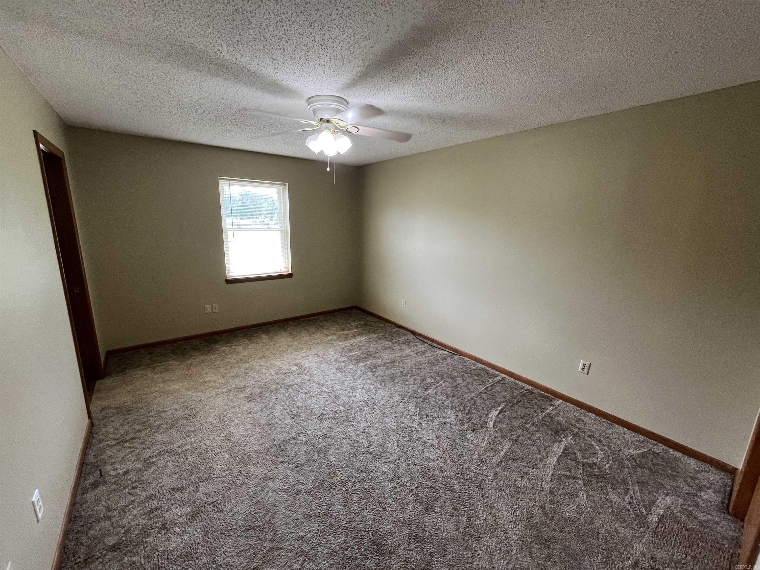 Shady Acres - Residential Lease