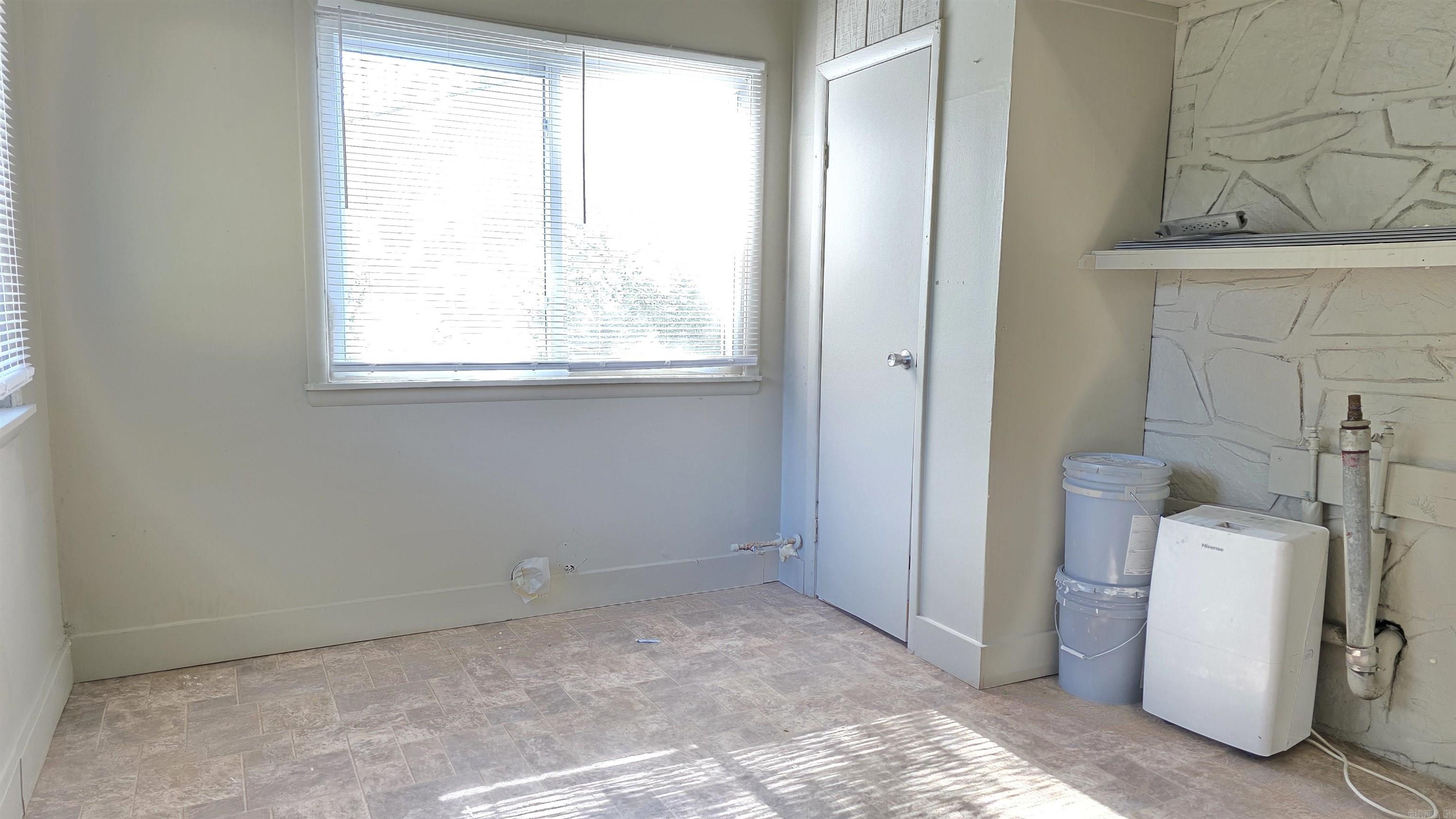 SIMPSONS ADDN - Residential