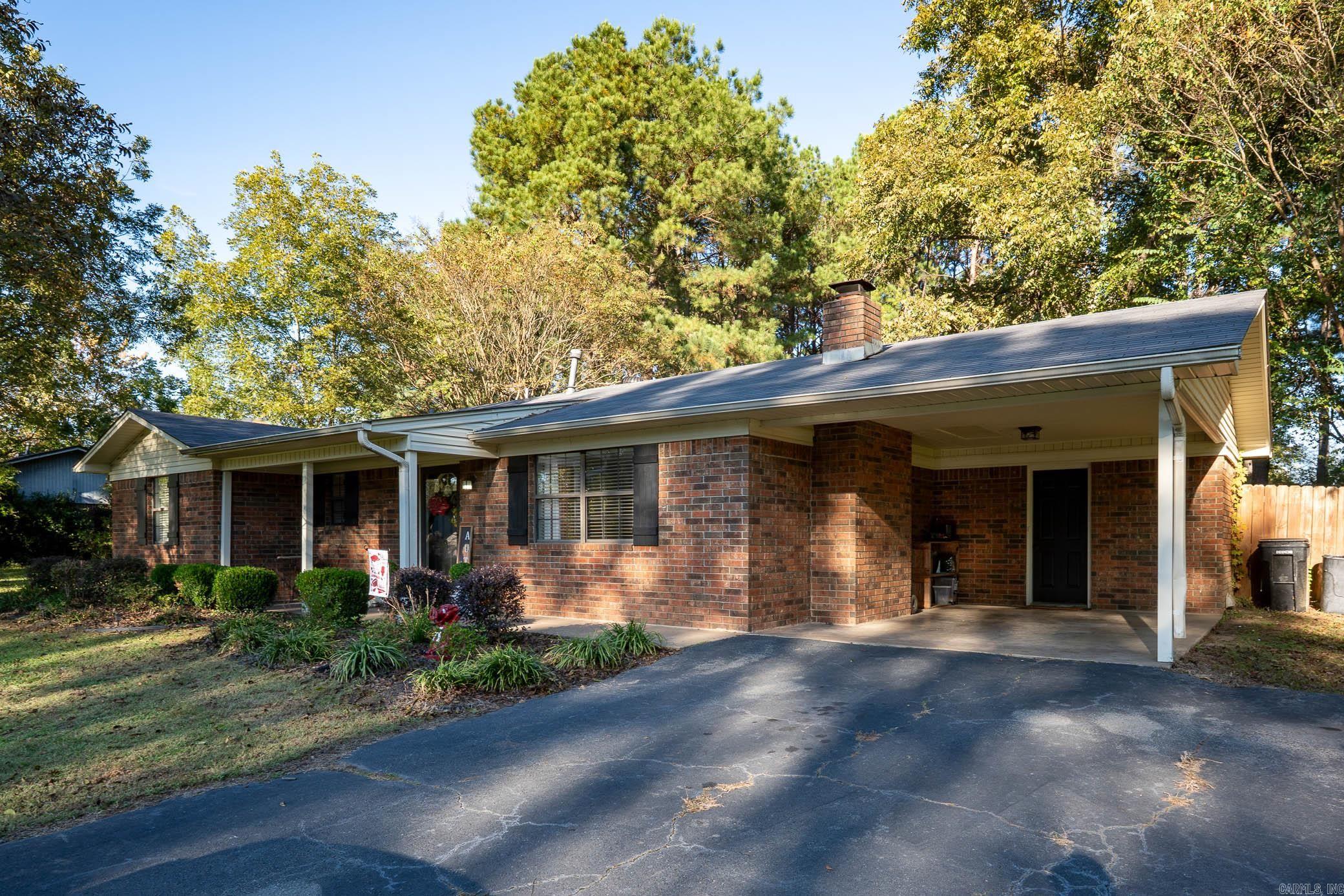 FOXMOOR ACRES - Residential