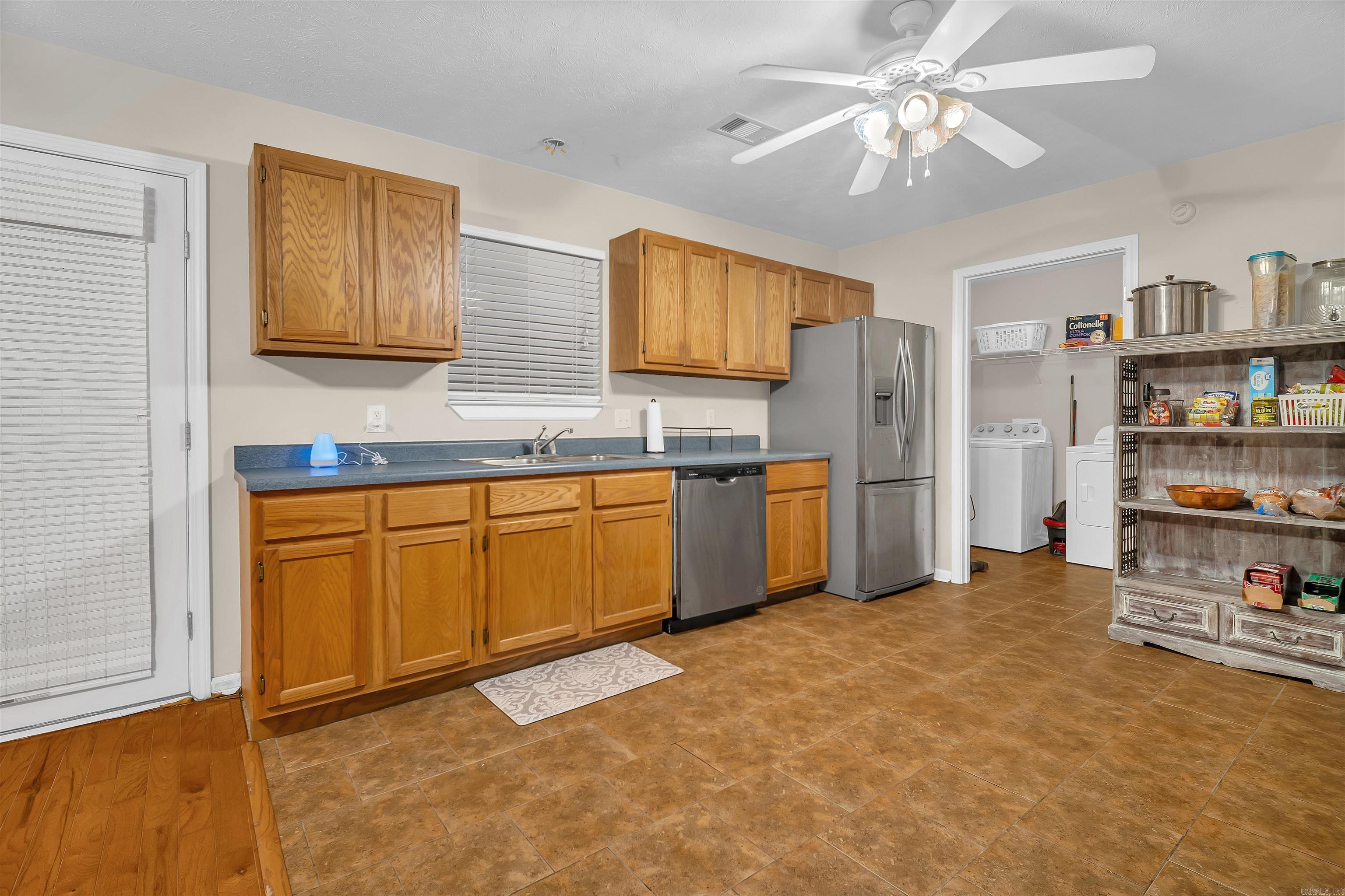 FOX RUNN - Residential