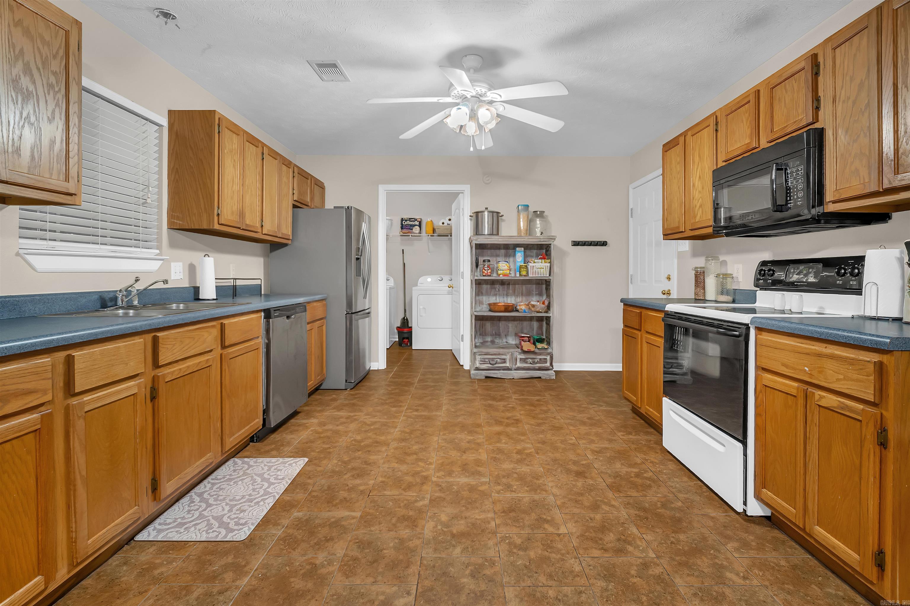 FOX RUNN - Residential