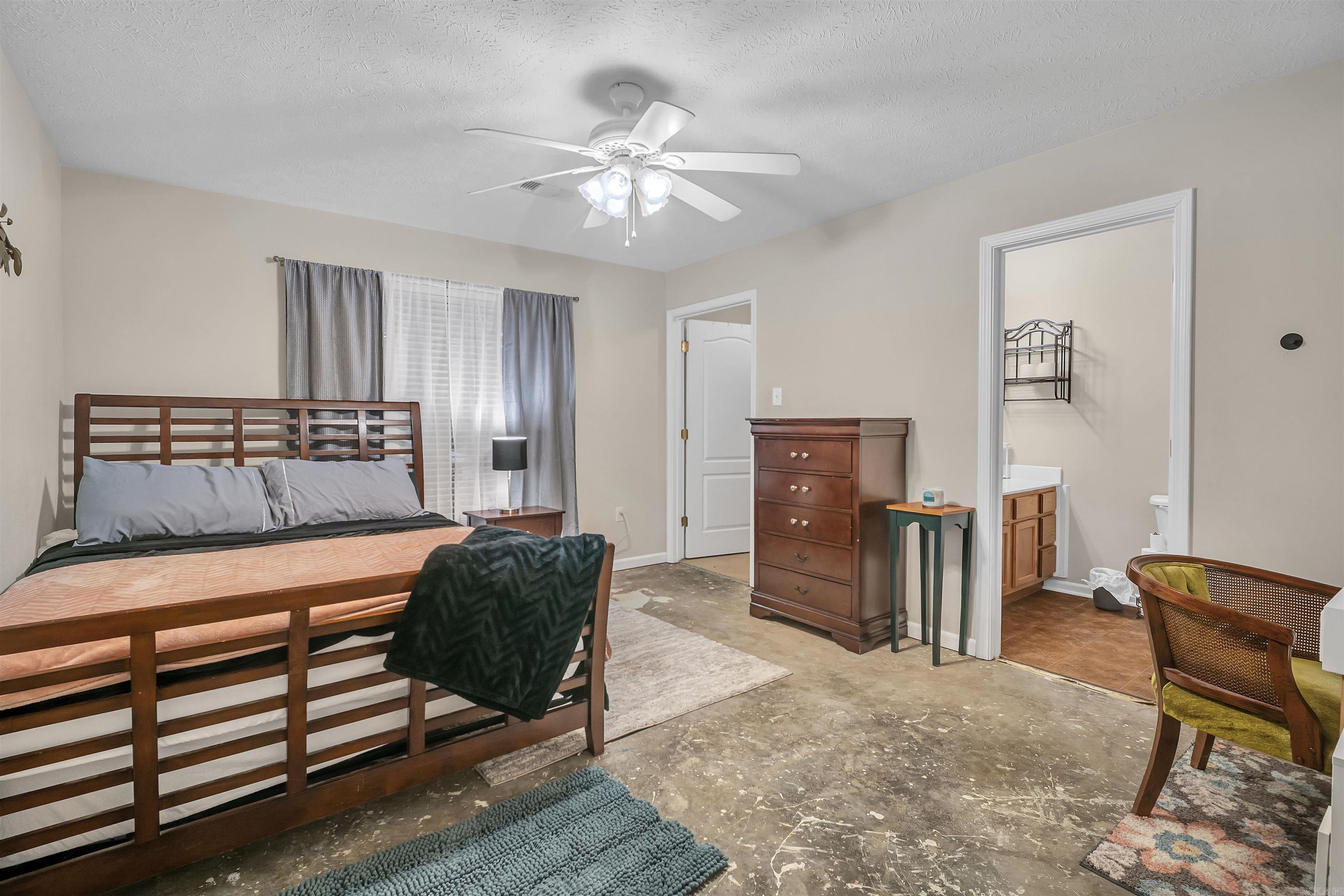 FOX RUNN - Residential