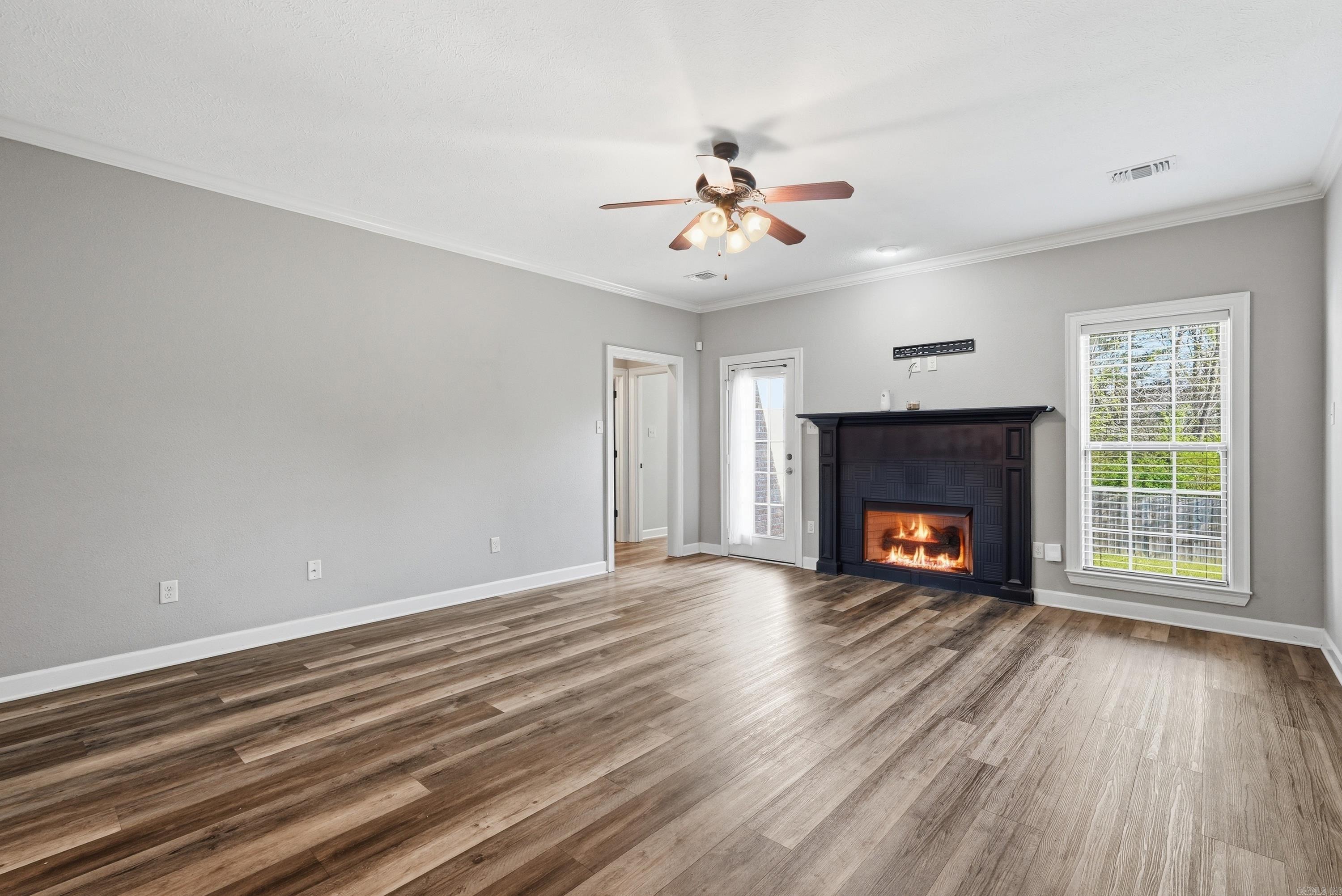 OAK TREE SUB - Residential