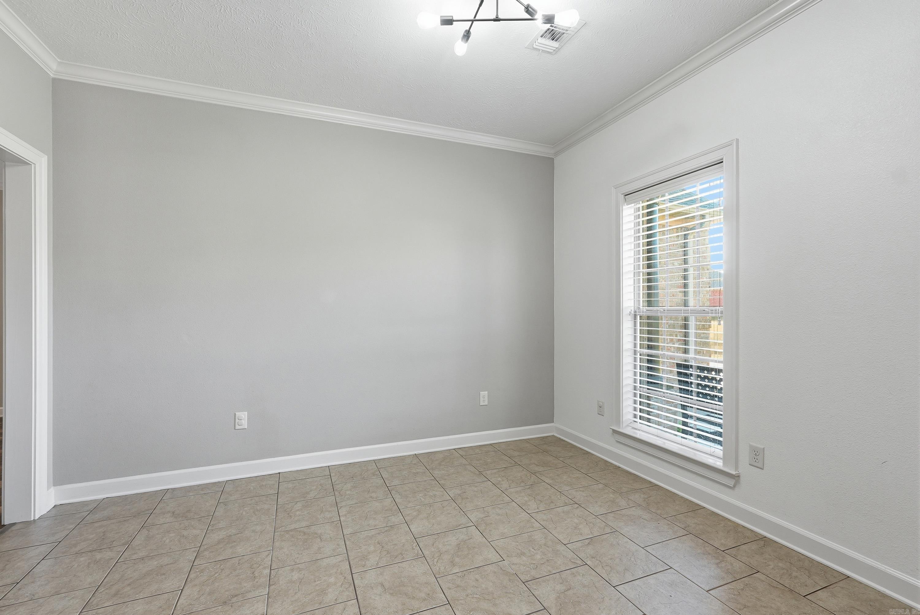 OAK TREE SUB - Residential