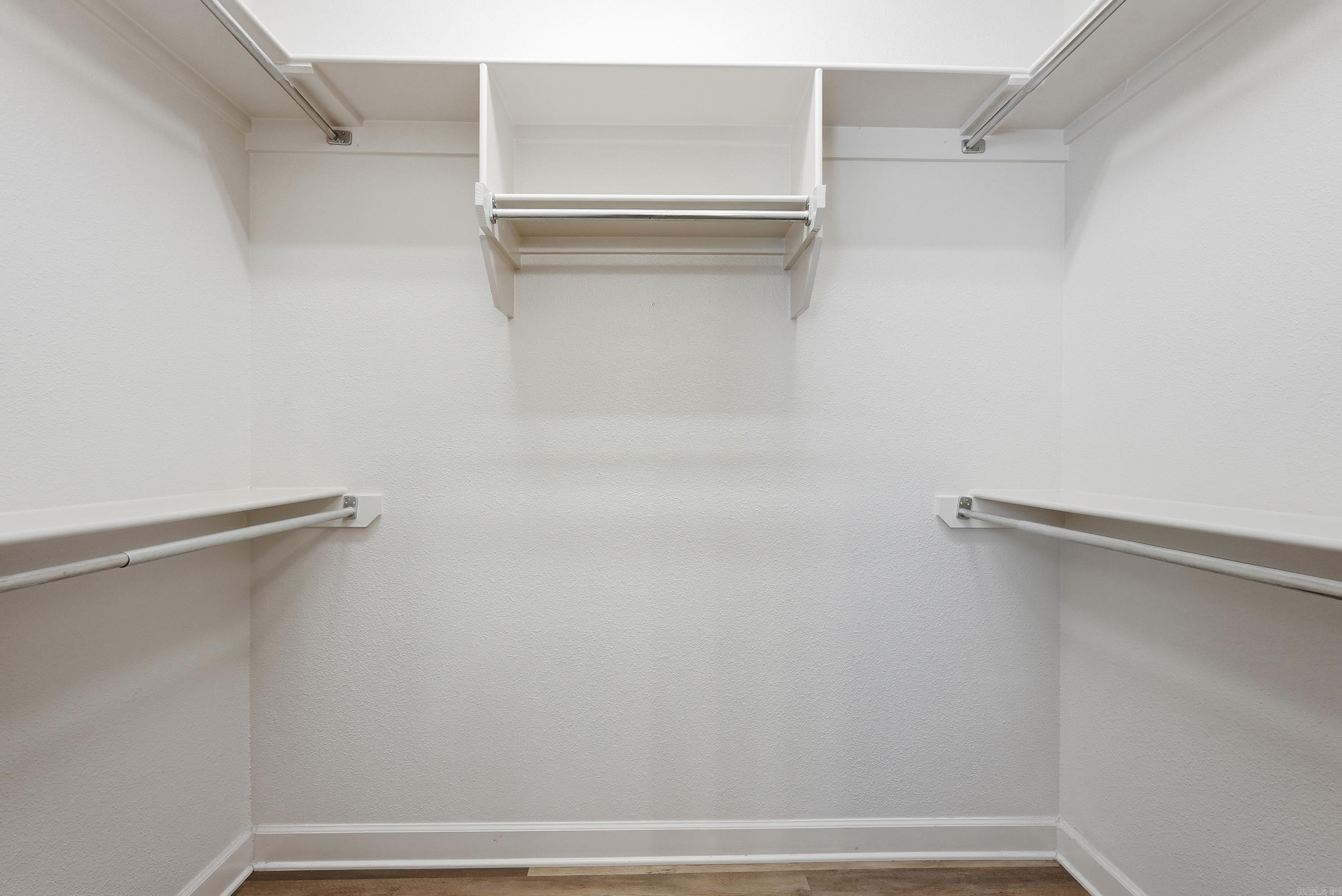 OAK TREE SUB - Residential