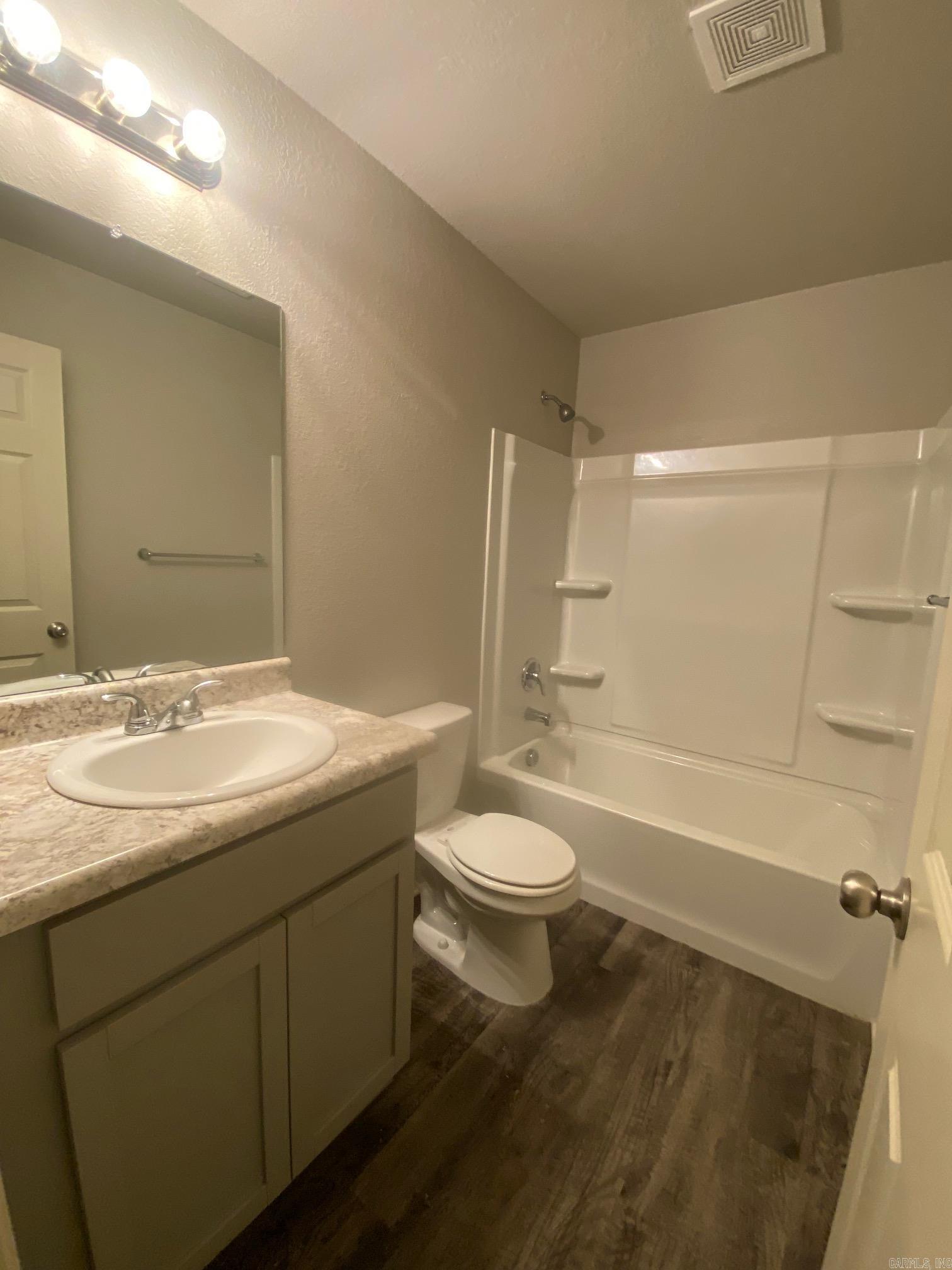 Vivian - Residential Lease