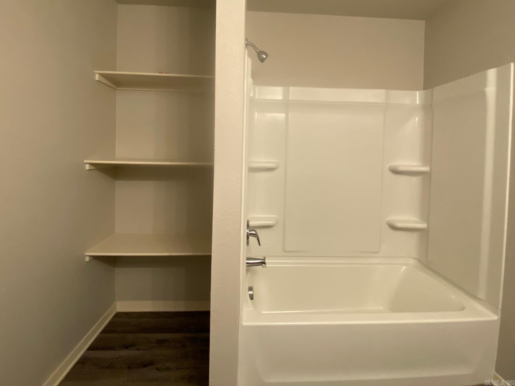 Vivian - Residential Lease