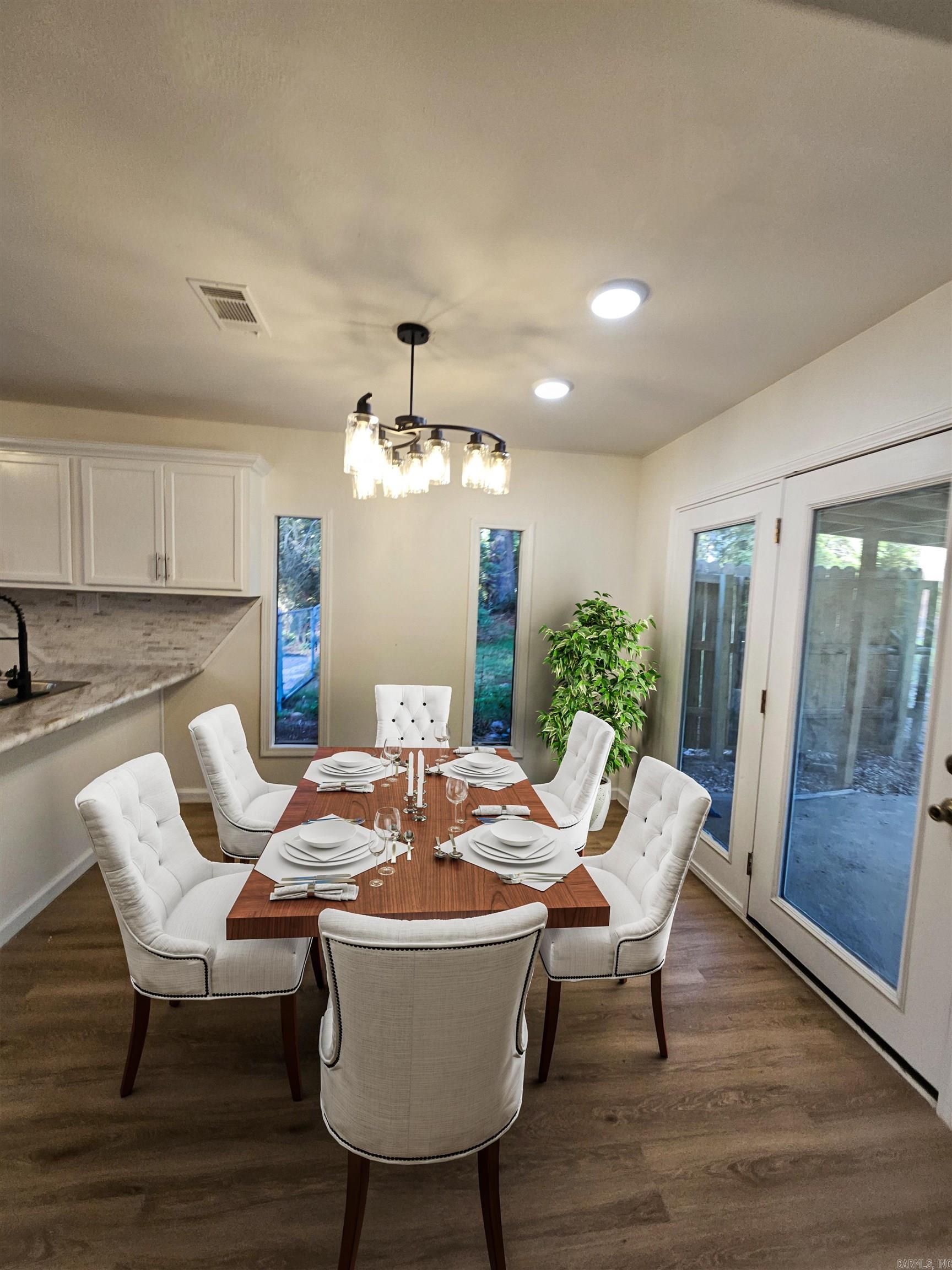 Pine Wood - Residential