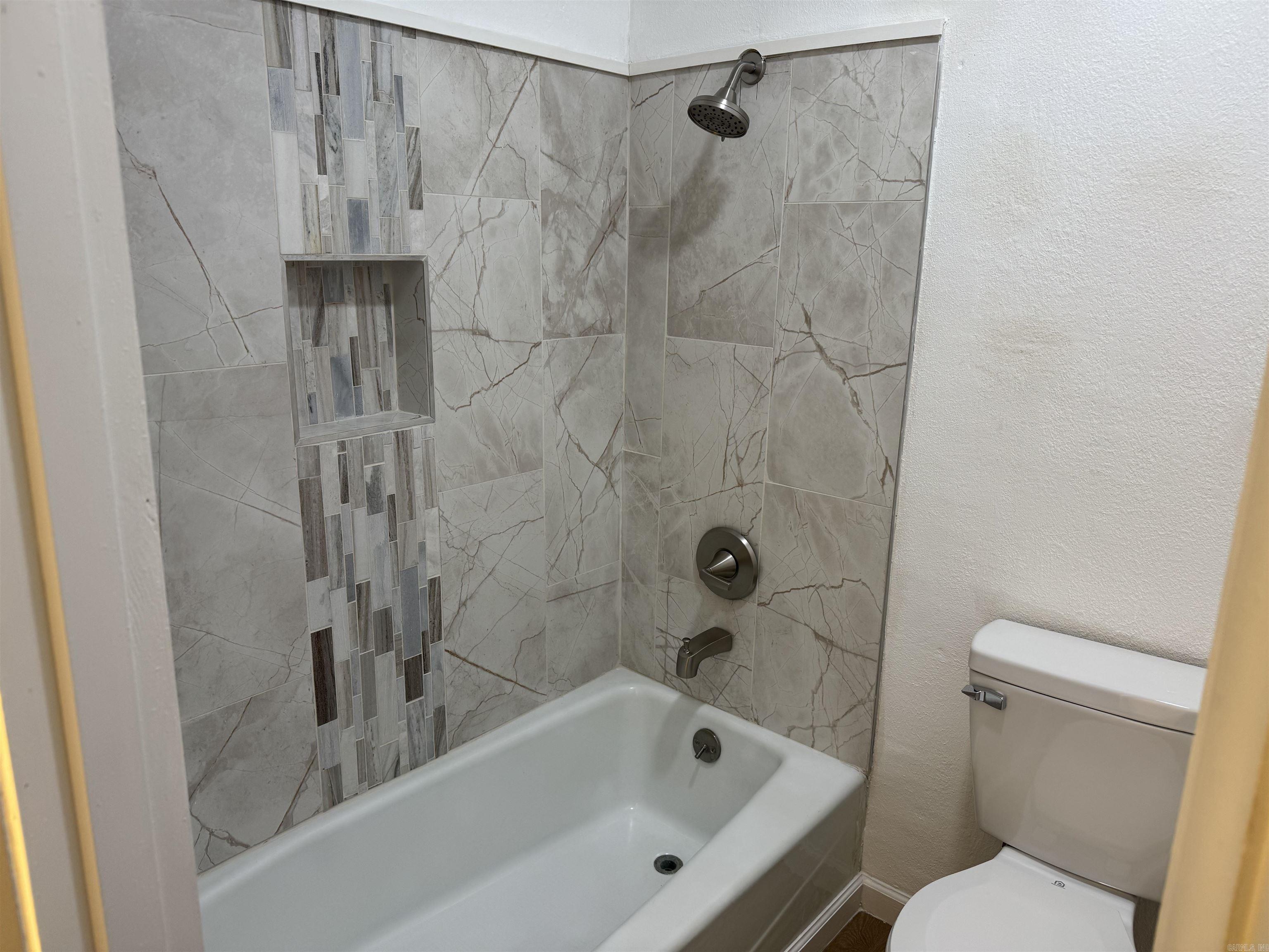 Pine Wood - Residential