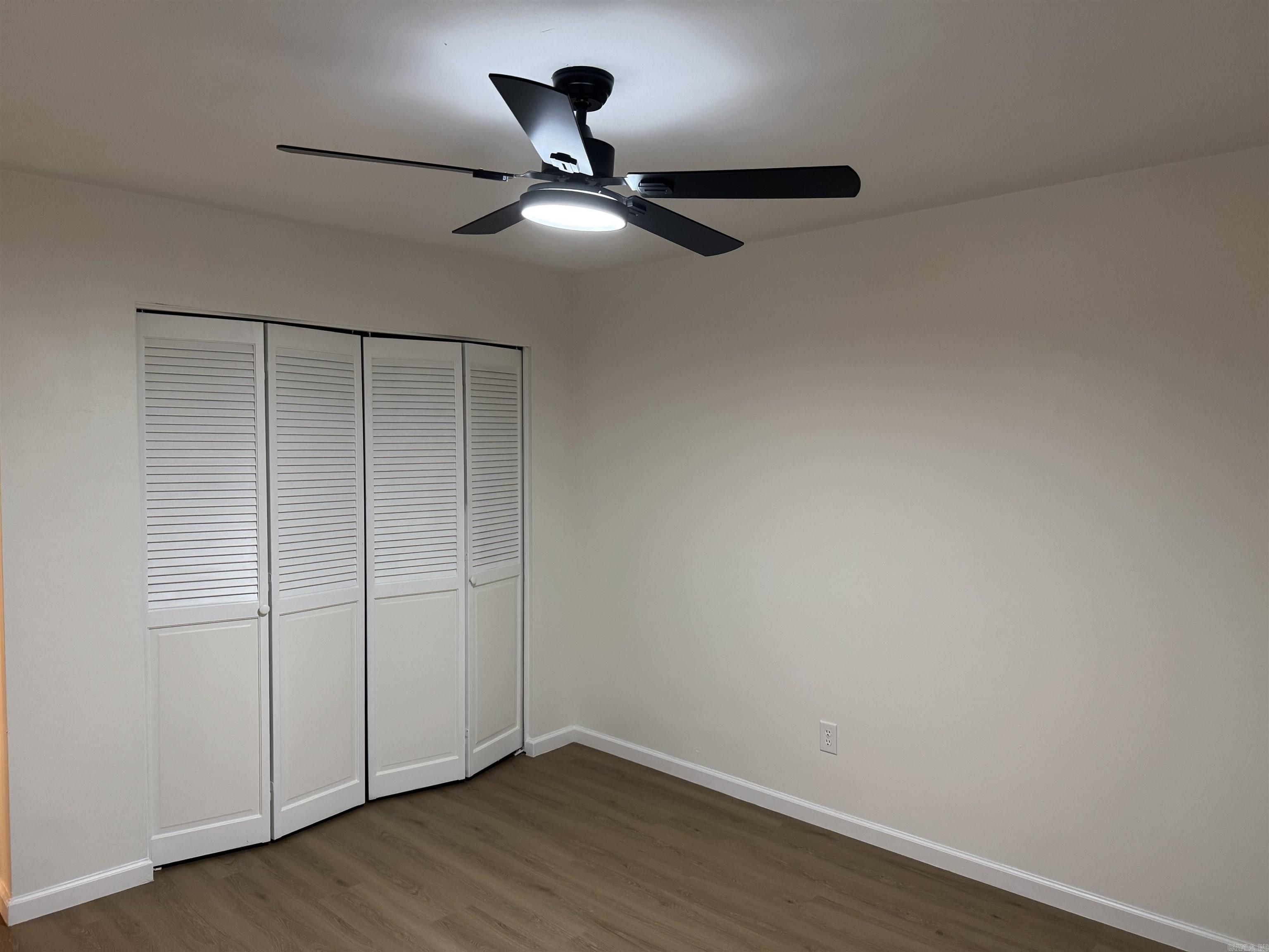 Pine Wood - Residential