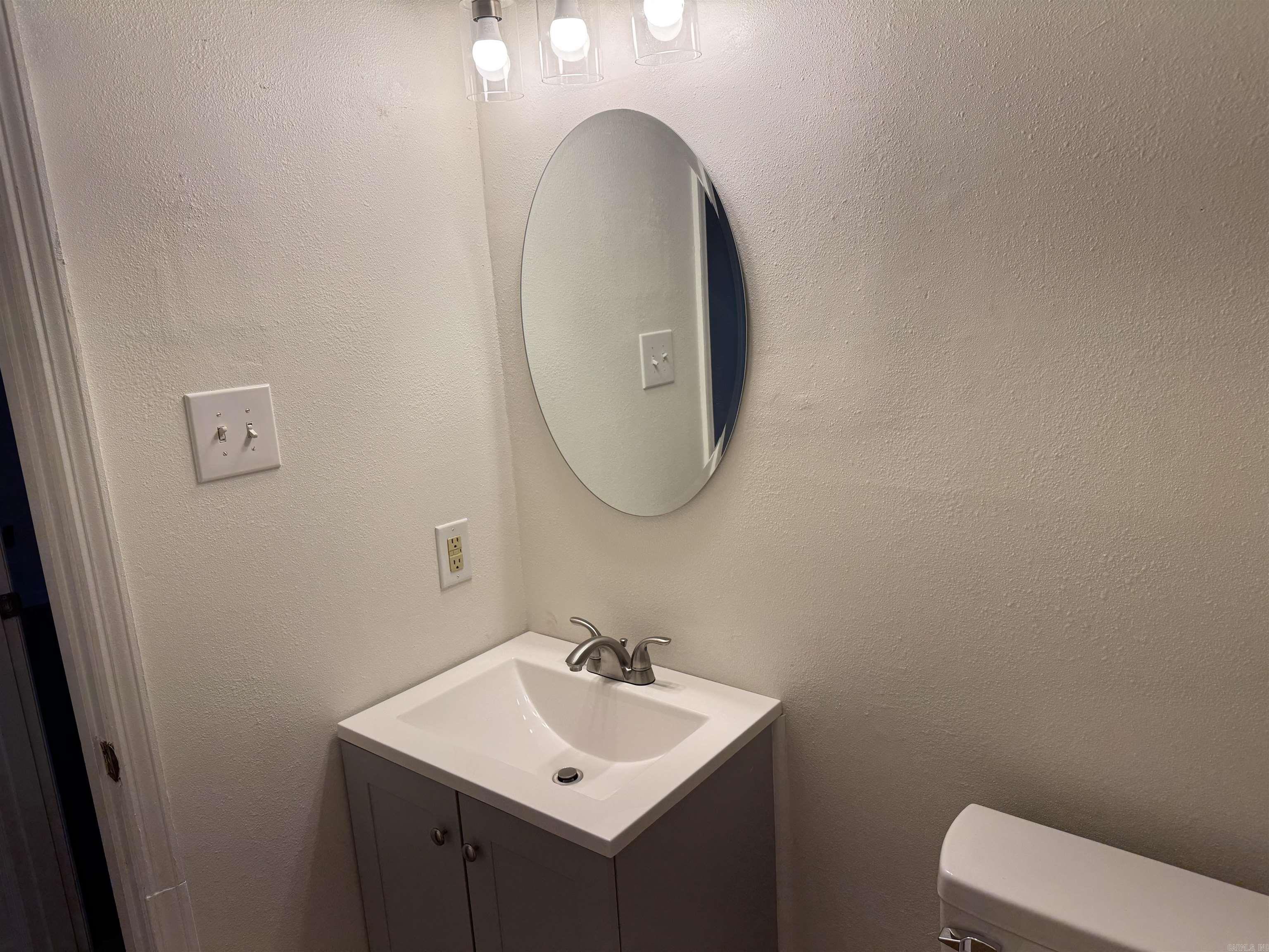 Pine Wood - Residential