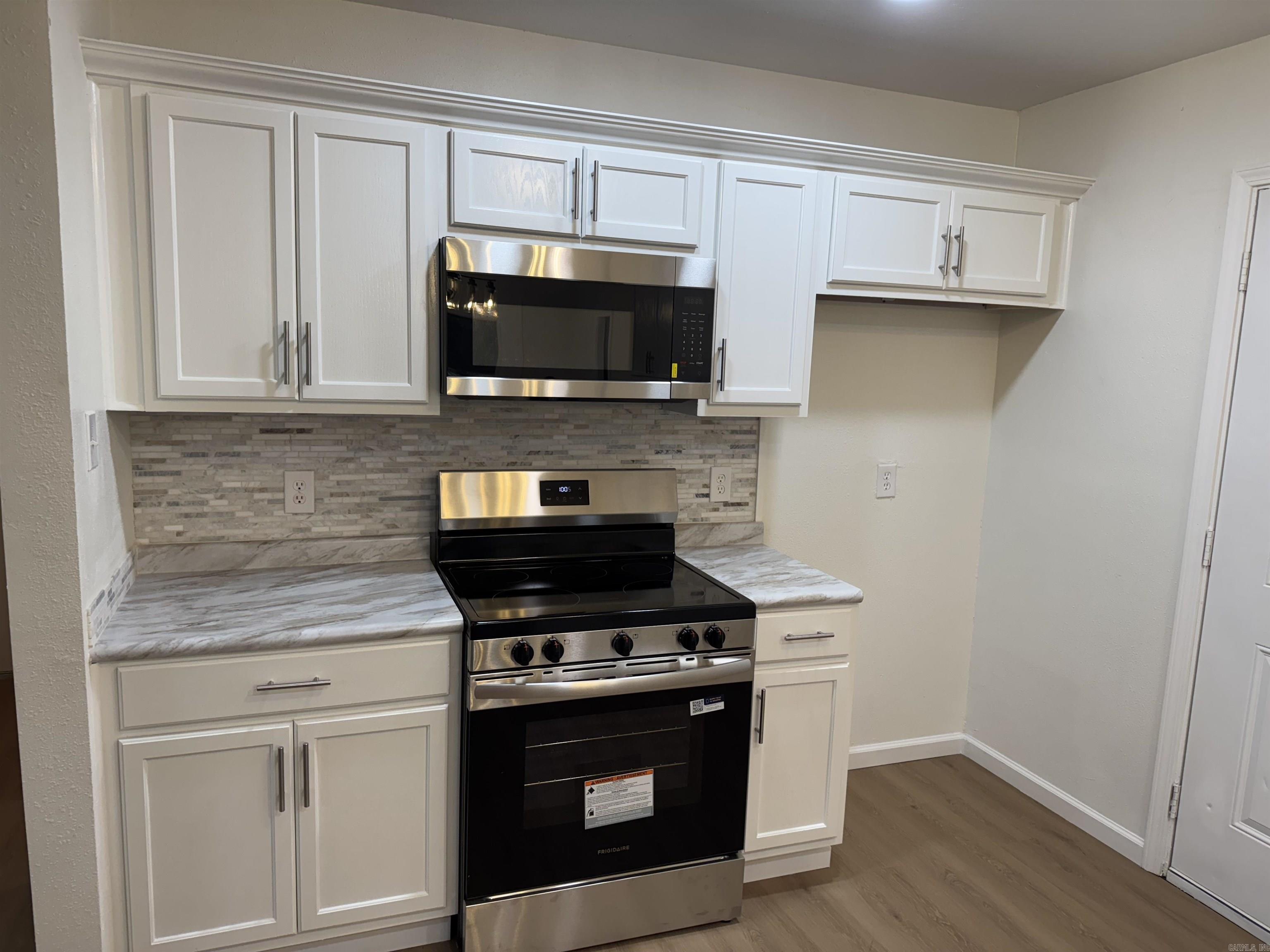 Pine Wood - Residential