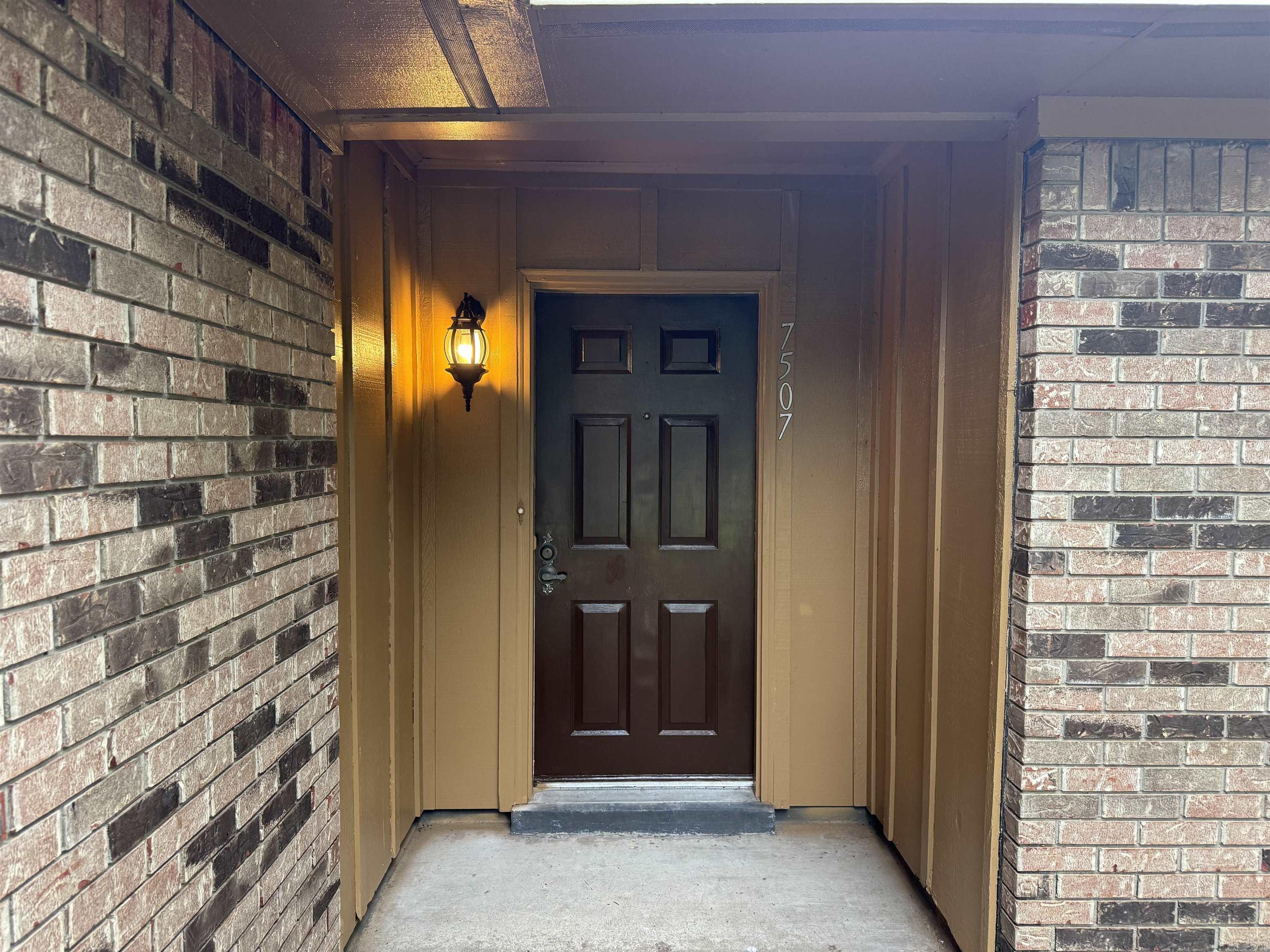 Pine Wood - Residential