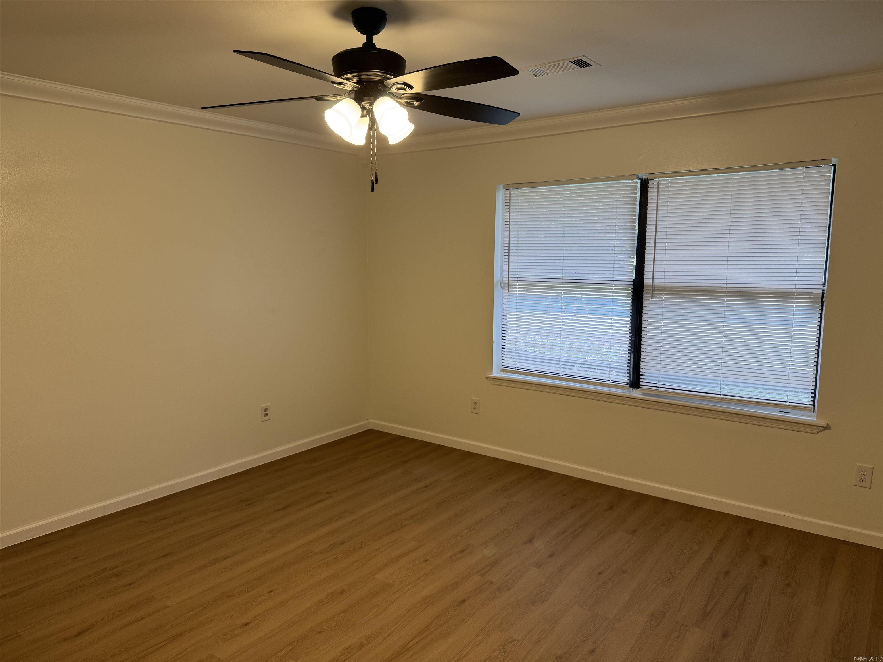 Pine Wood - Residential