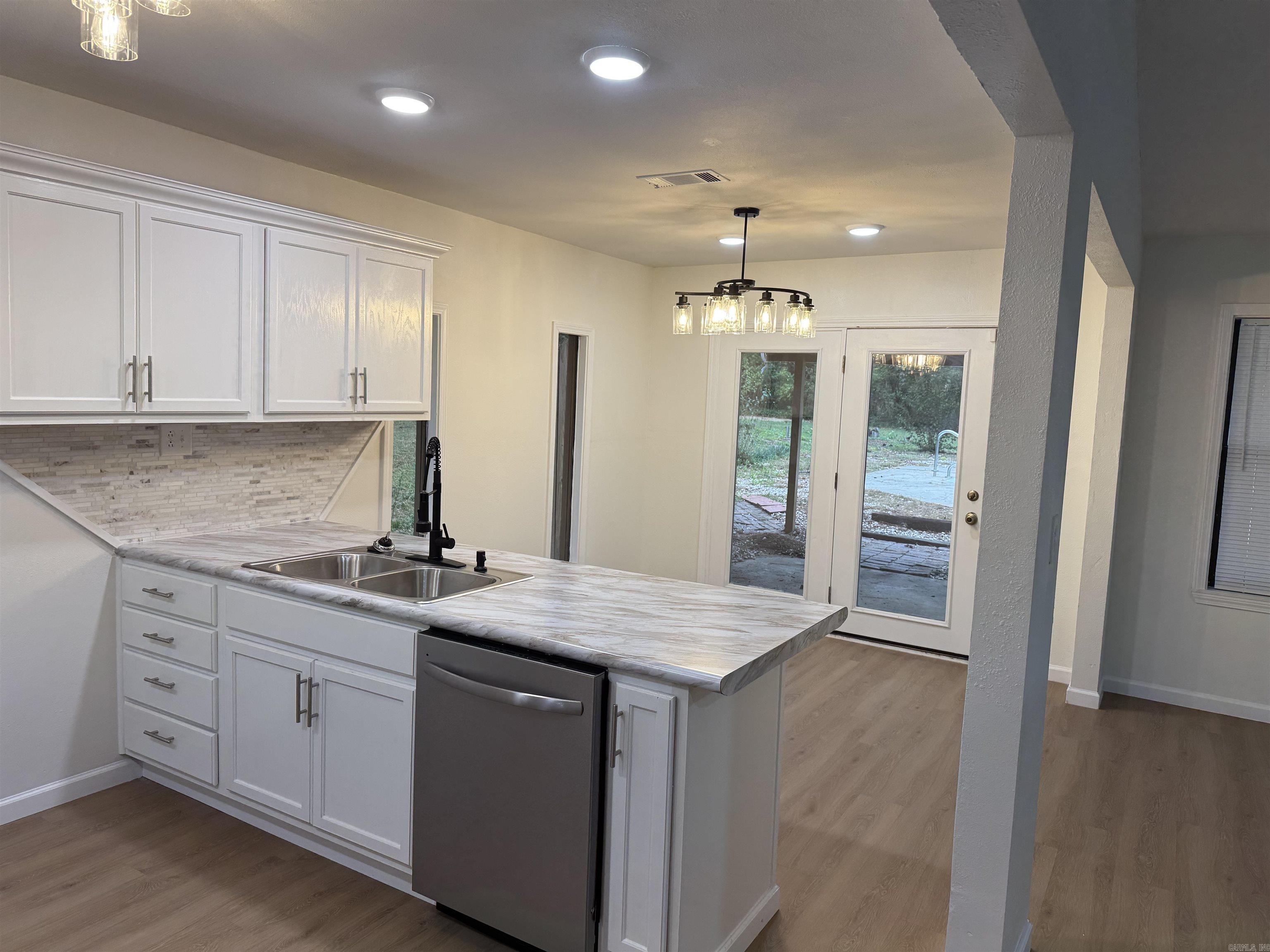 Pine Wood - Residential