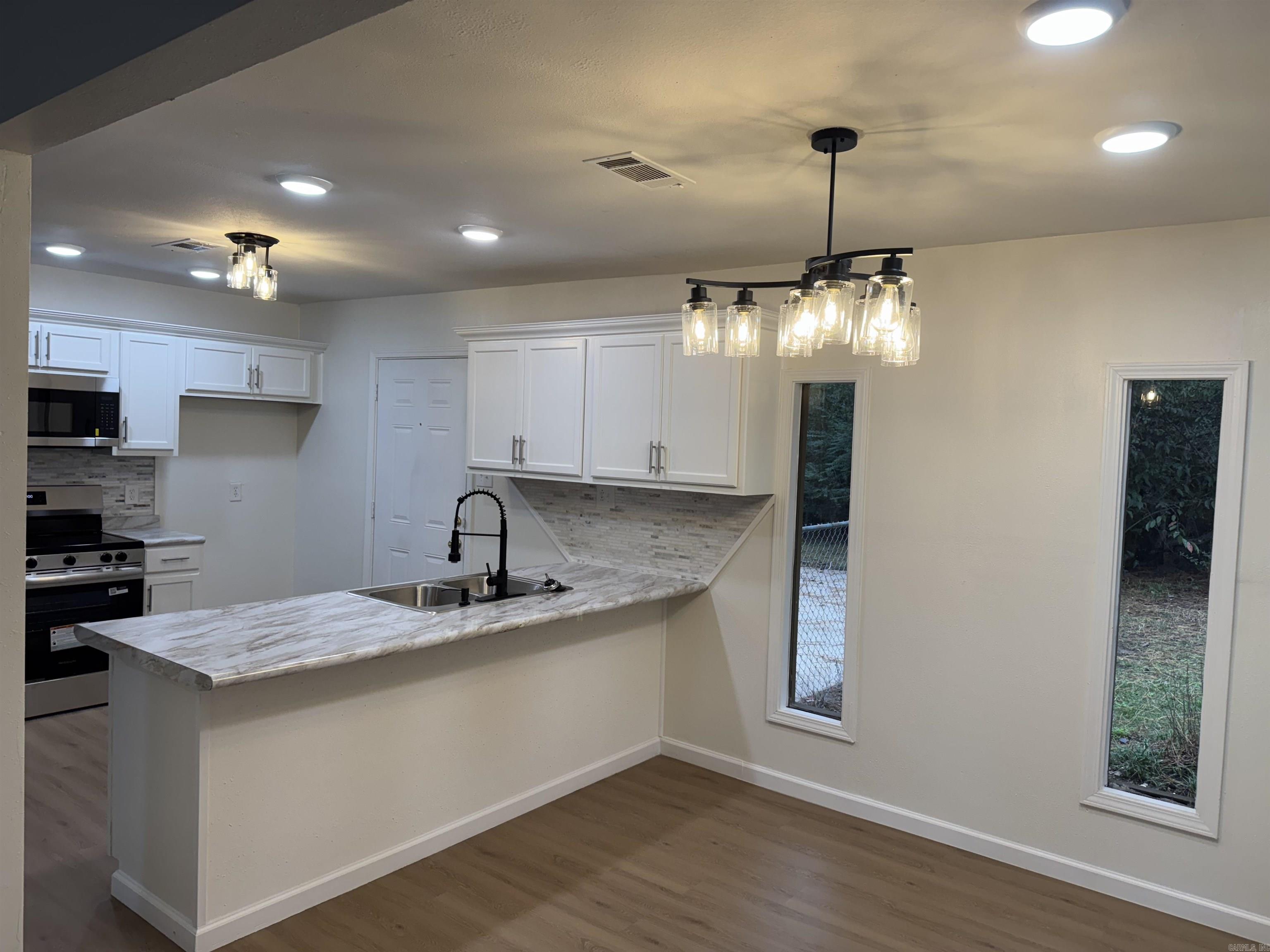 Pine Wood - Residential