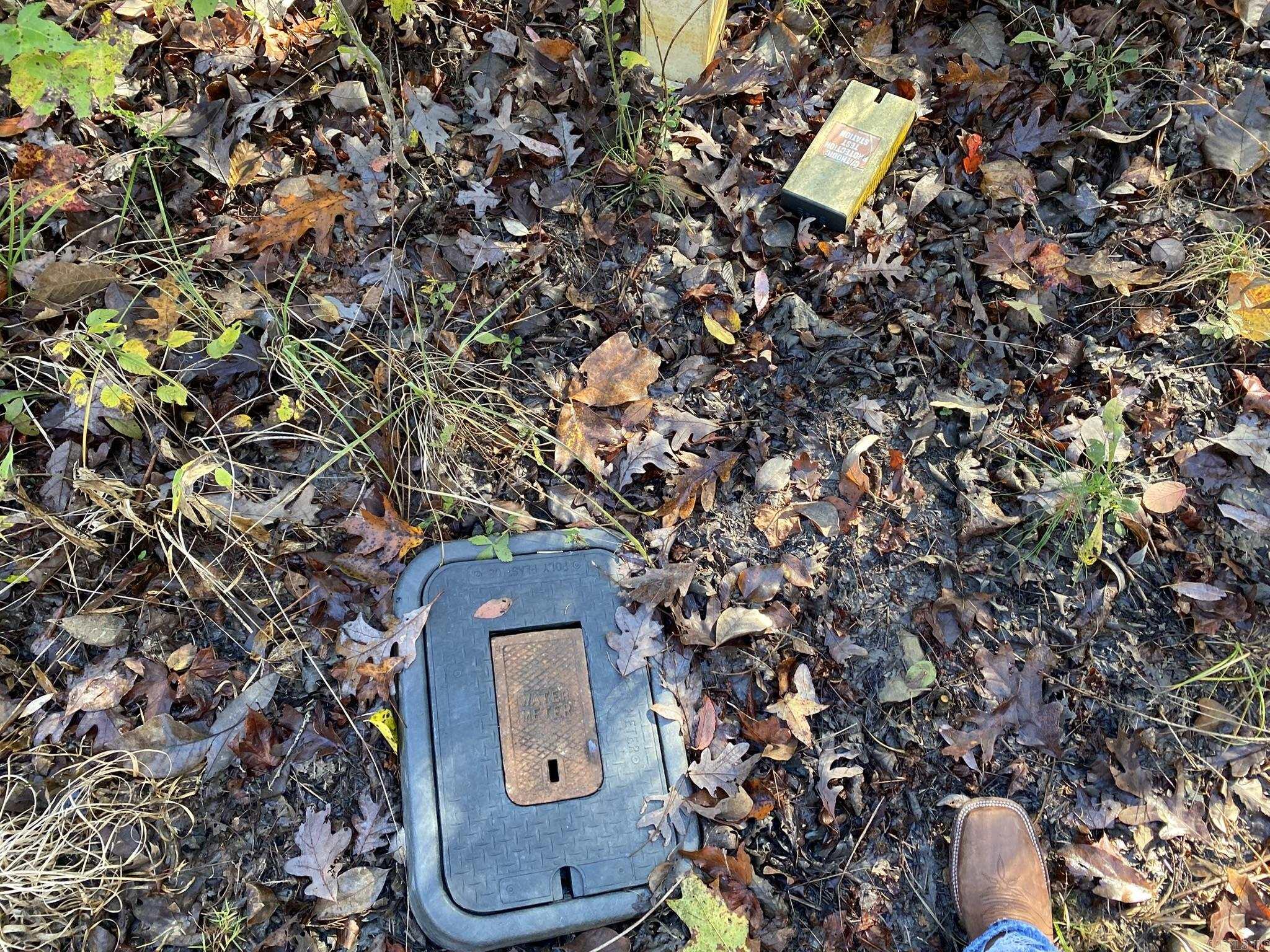 Metes & Bounds - Land