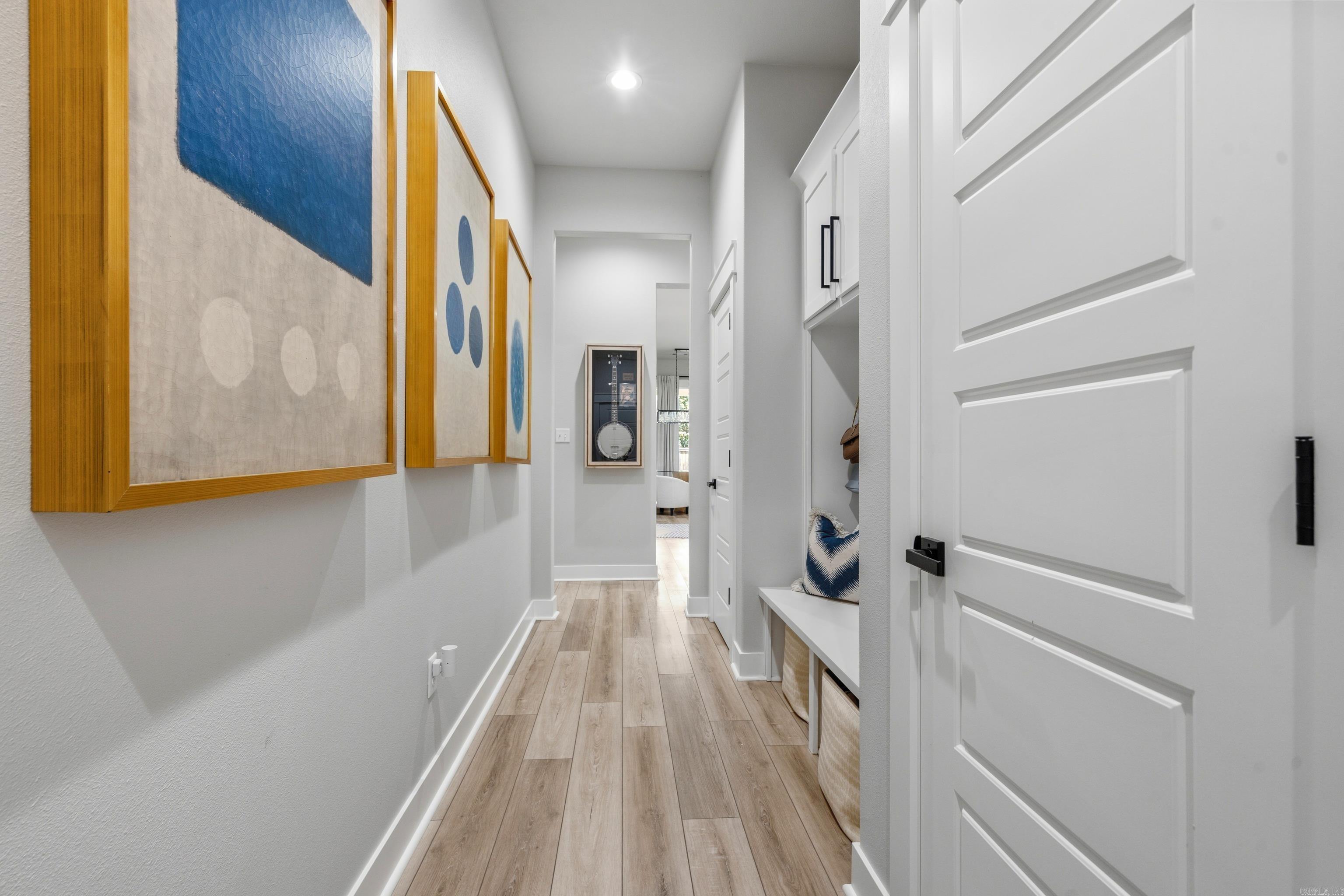 ARLINGTON PARK - Residential