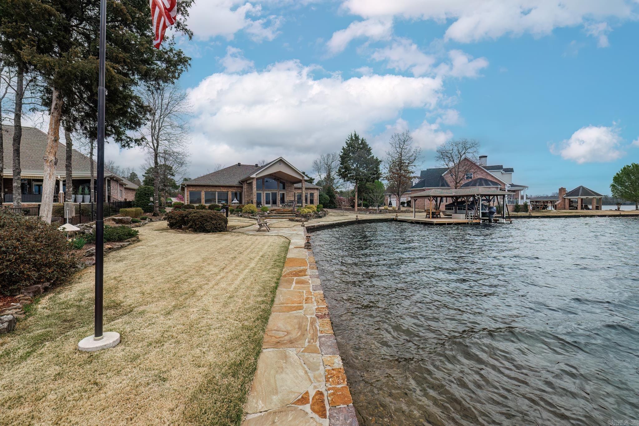 Promesa - Residential