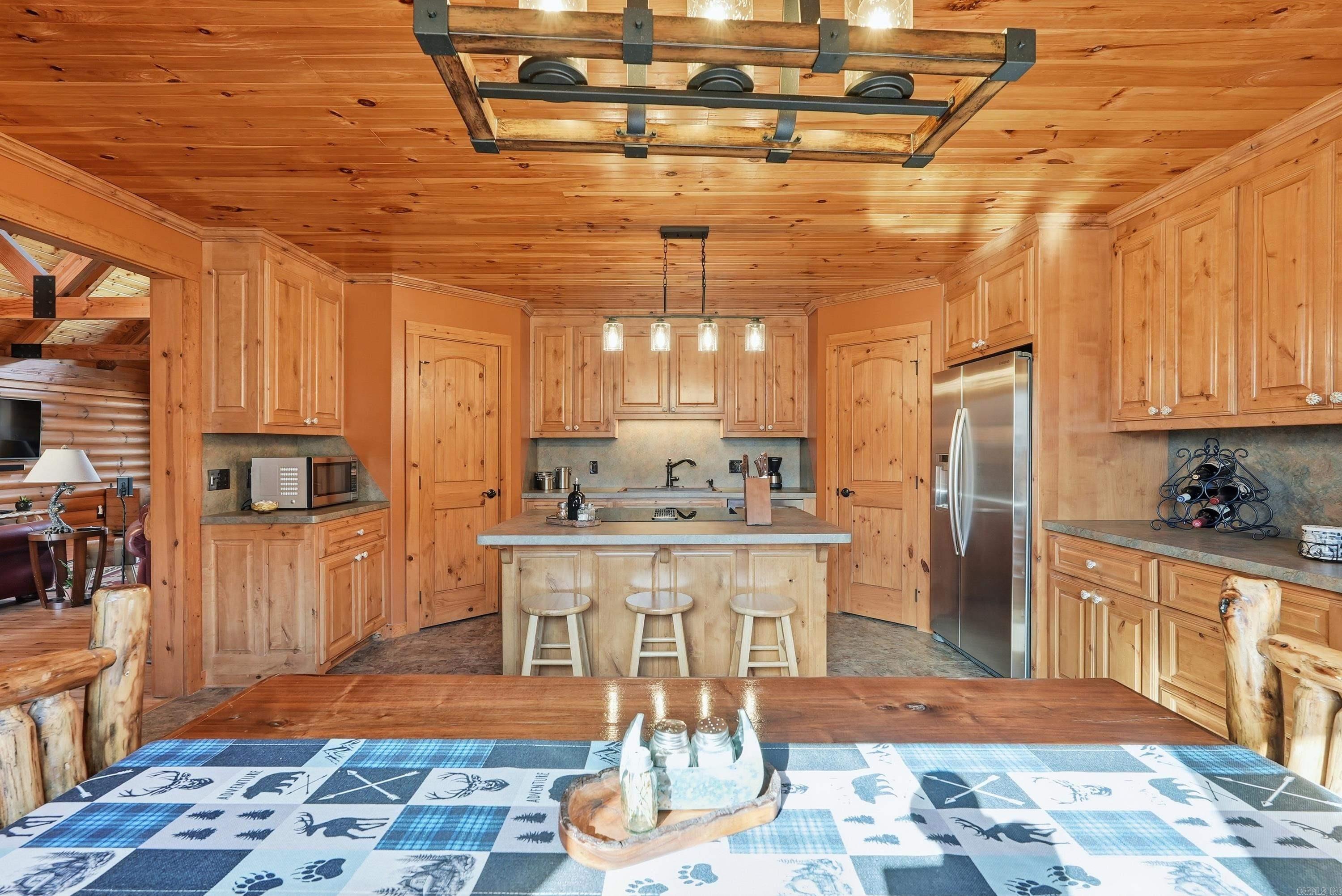 RESTFUL RIDGE - Residential