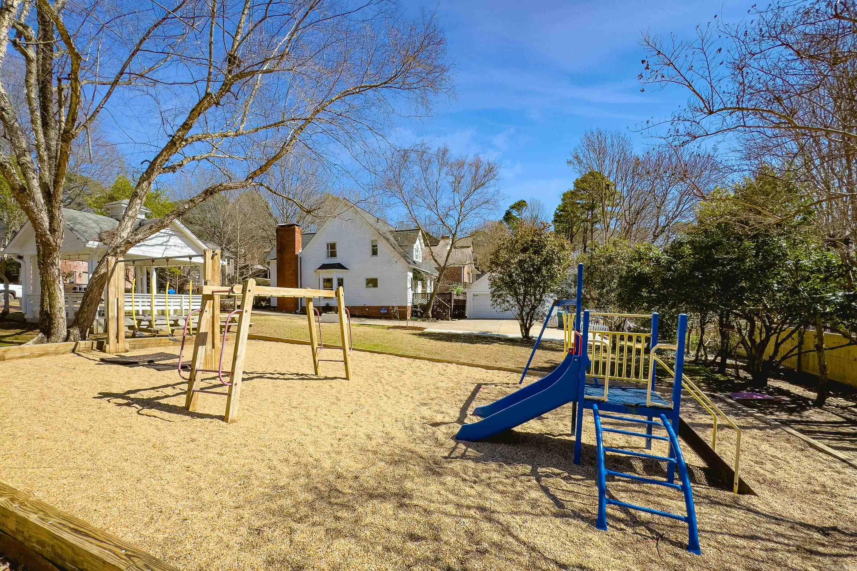 ST CHARLES ADDN - Residential