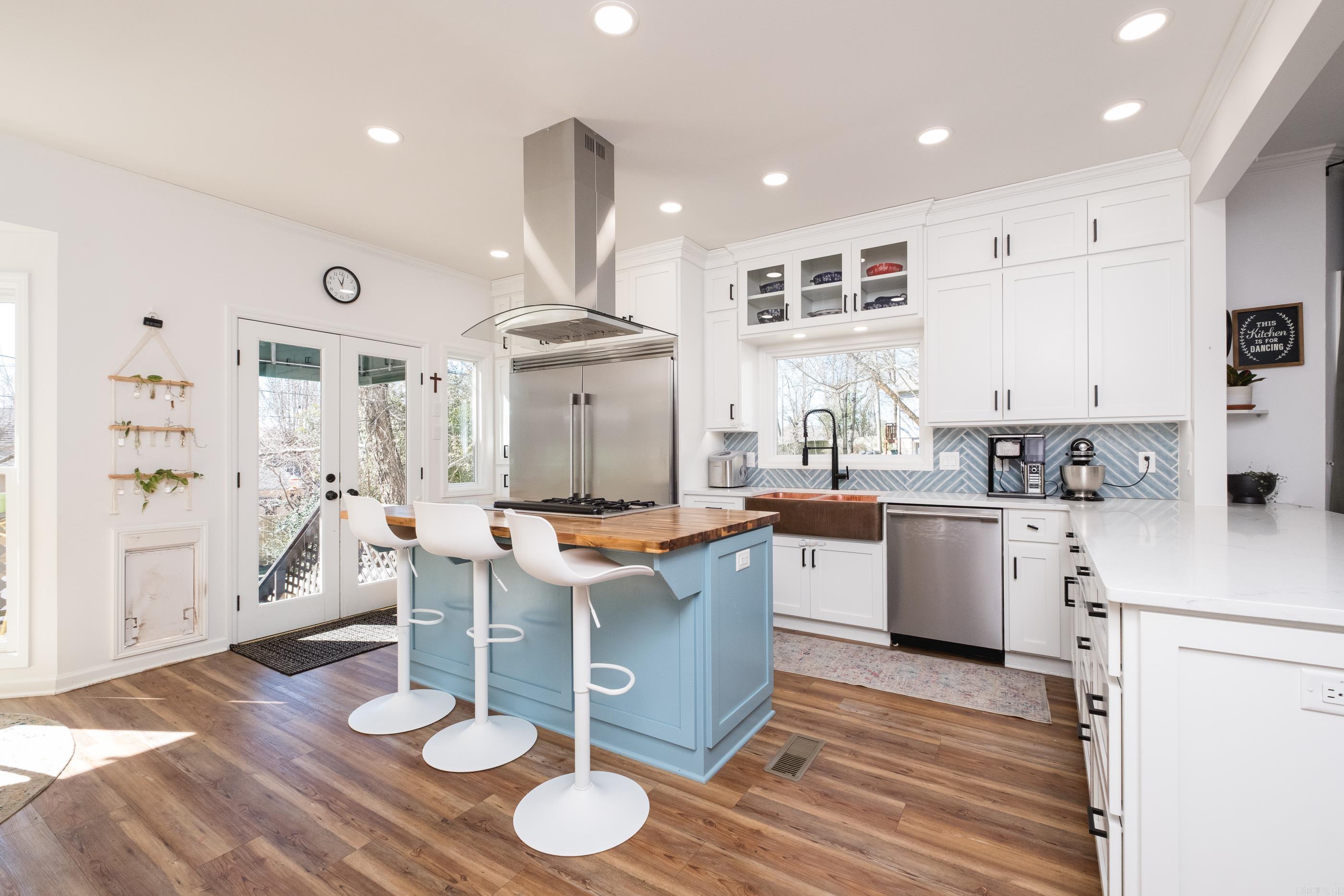 ST CHARLES ADDN - Residential