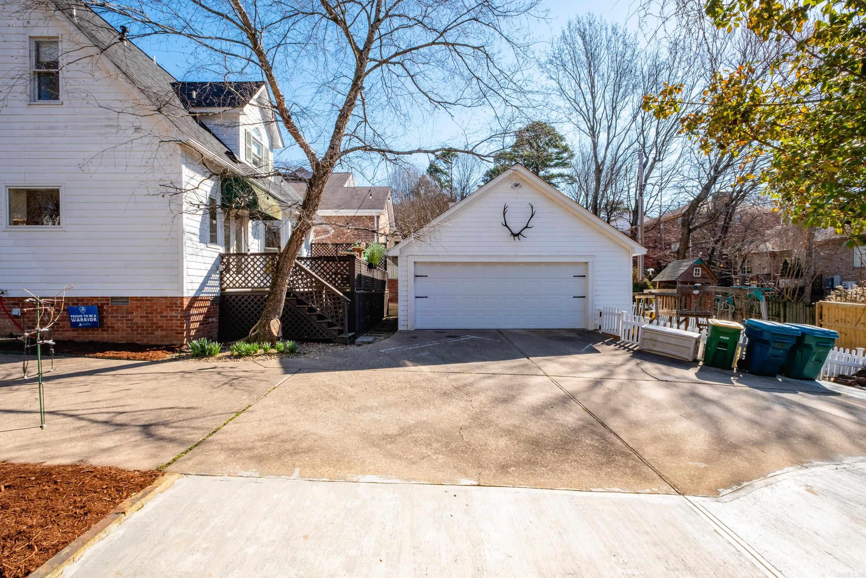 ST CHARLES ADDN - Residential