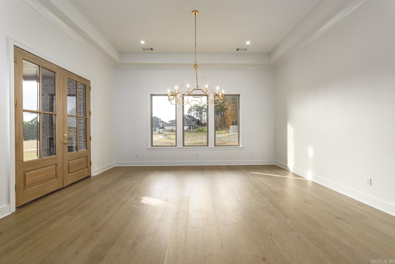 CHENAL VALLEY "FALSTONE COURT" - Residential