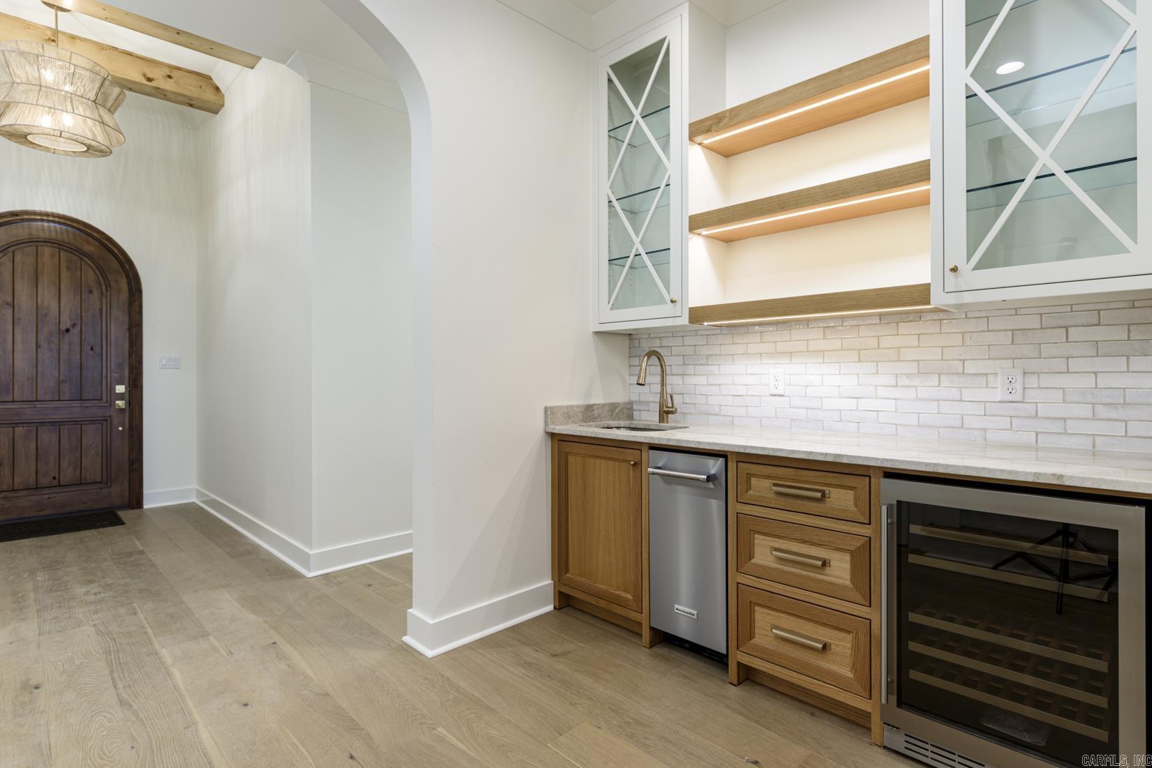 CHENAL VALLEY "FALSTONE COURT" - Residential