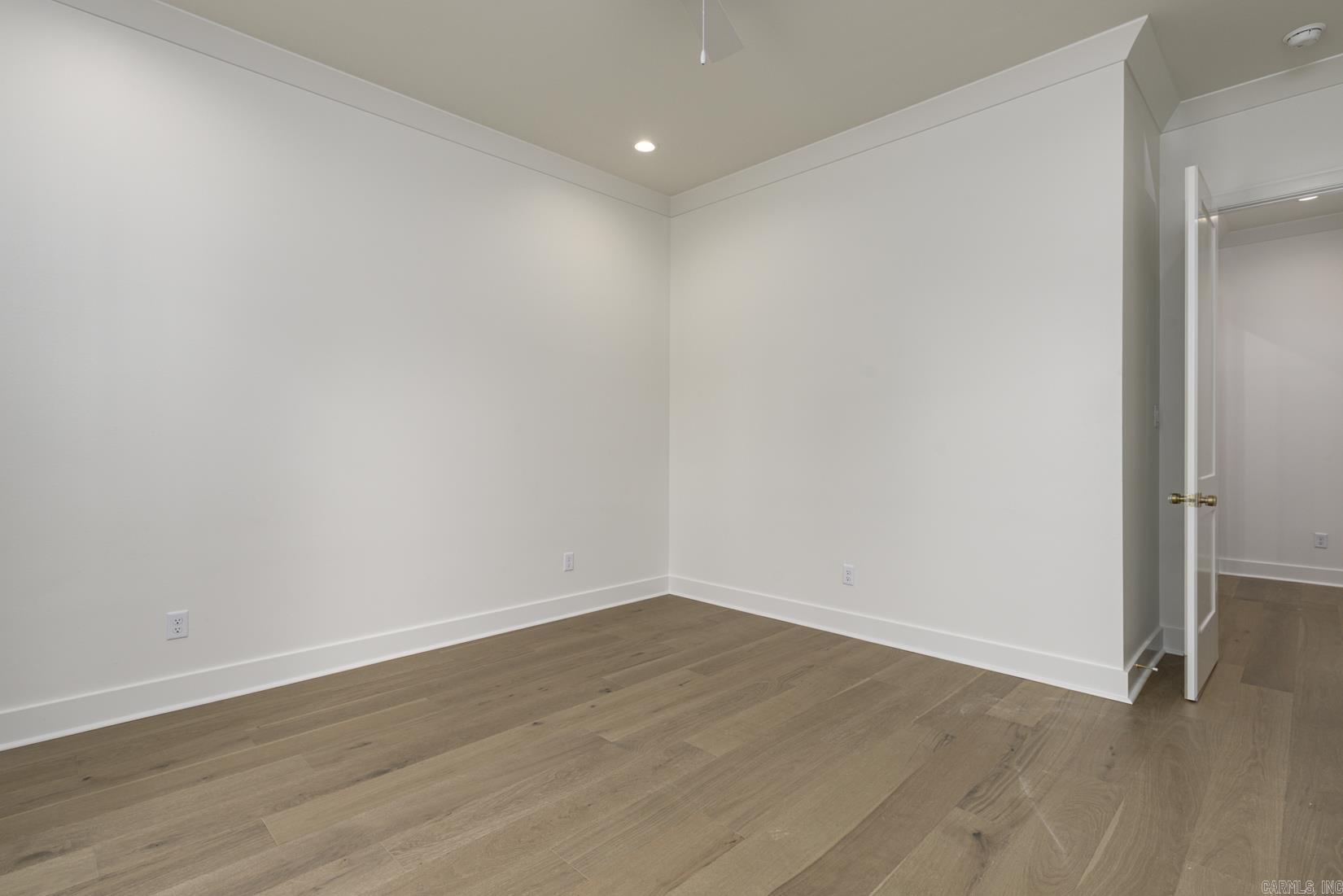 CHENAL VALLEY "FALSTONE COURT" - Residential