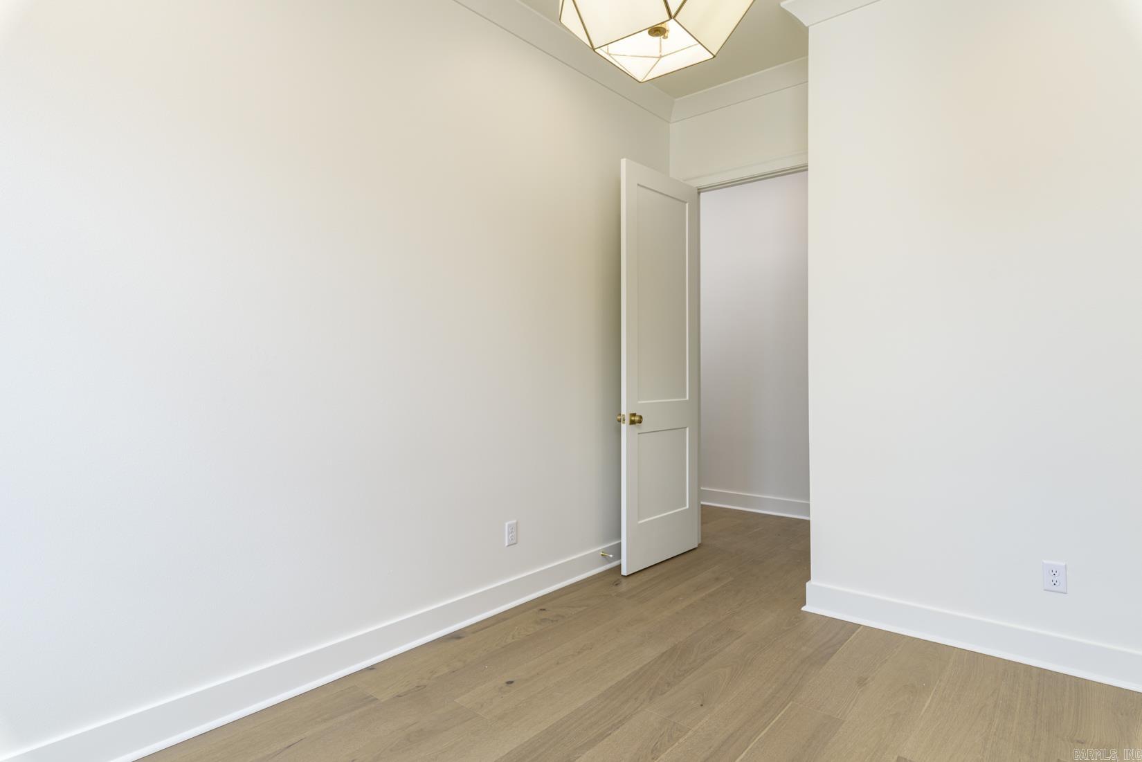 CHENAL VALLEY "FALSTONE COURT" - Residential