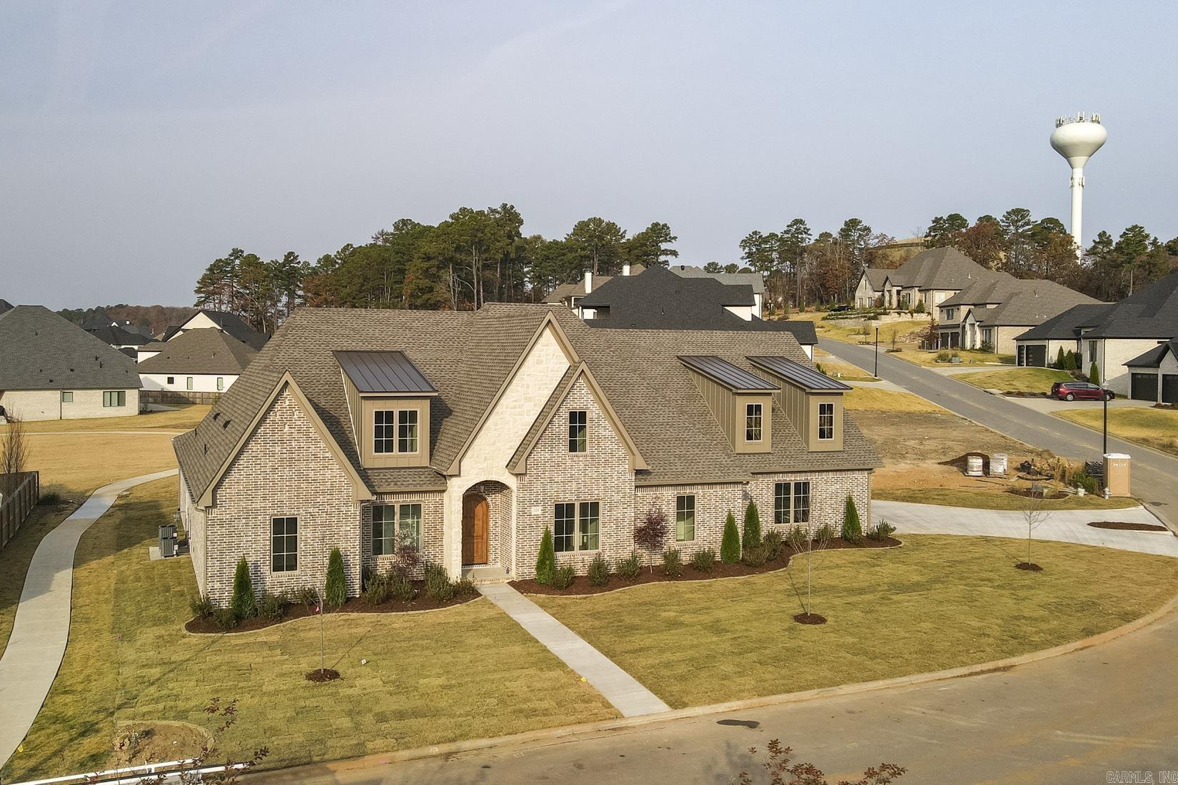 CHENAL VALLEY "FALSTONE COURT" - Residential