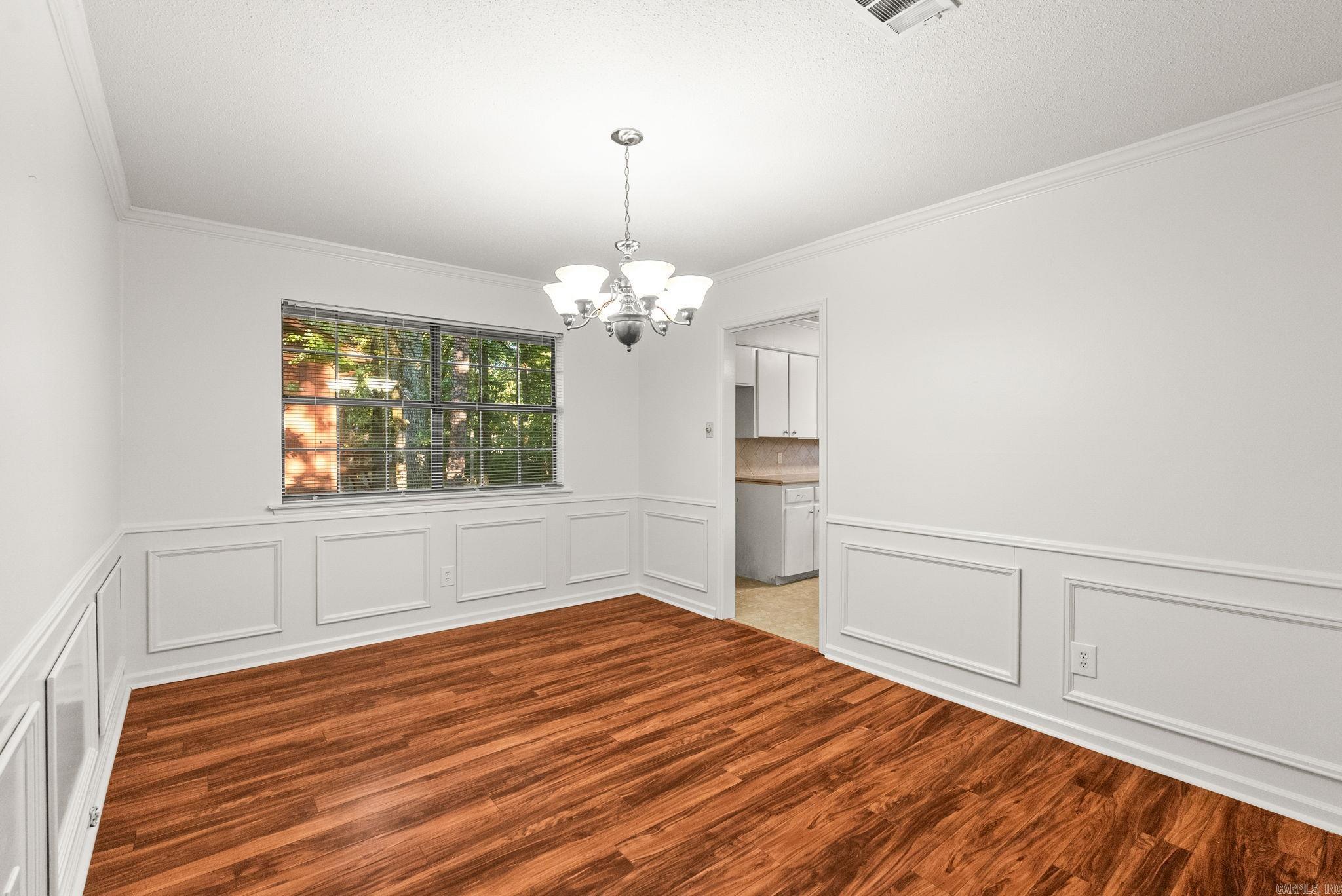 MARLOWE MANOR - Residential