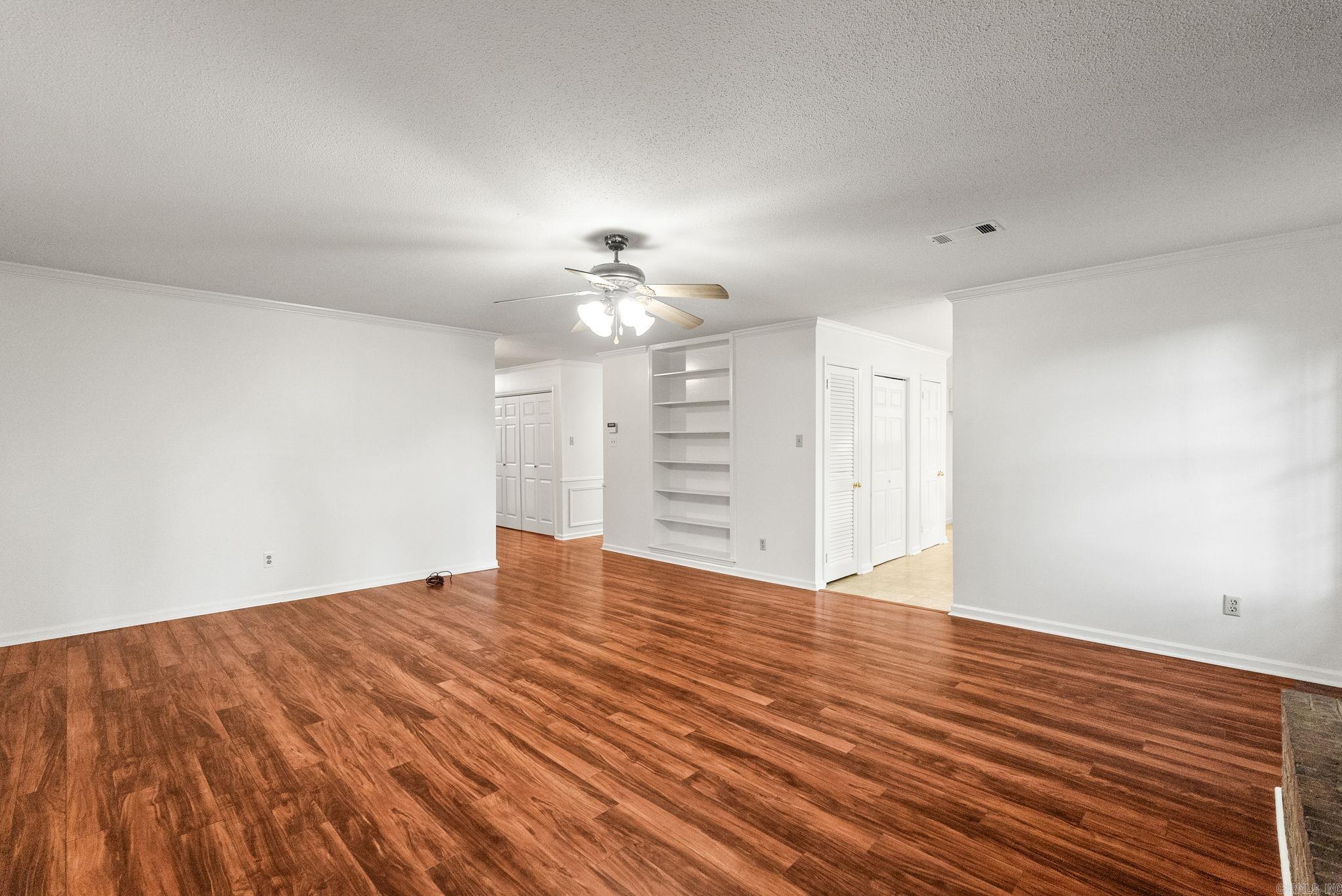 MARLOWE MANOR - Residential