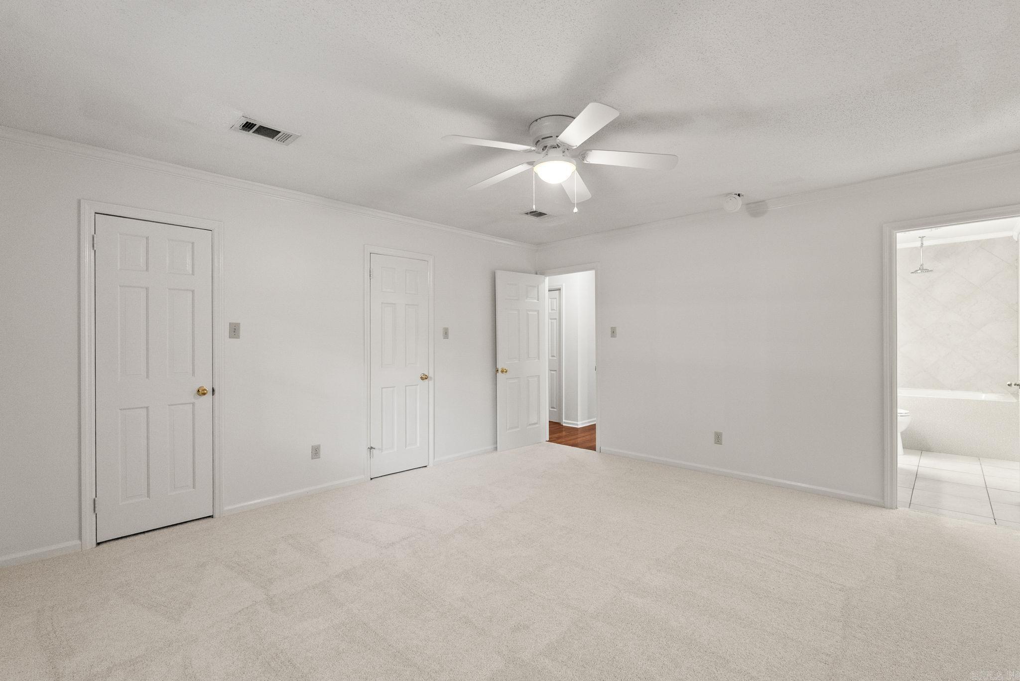 MARLOWE MANOR - Residential