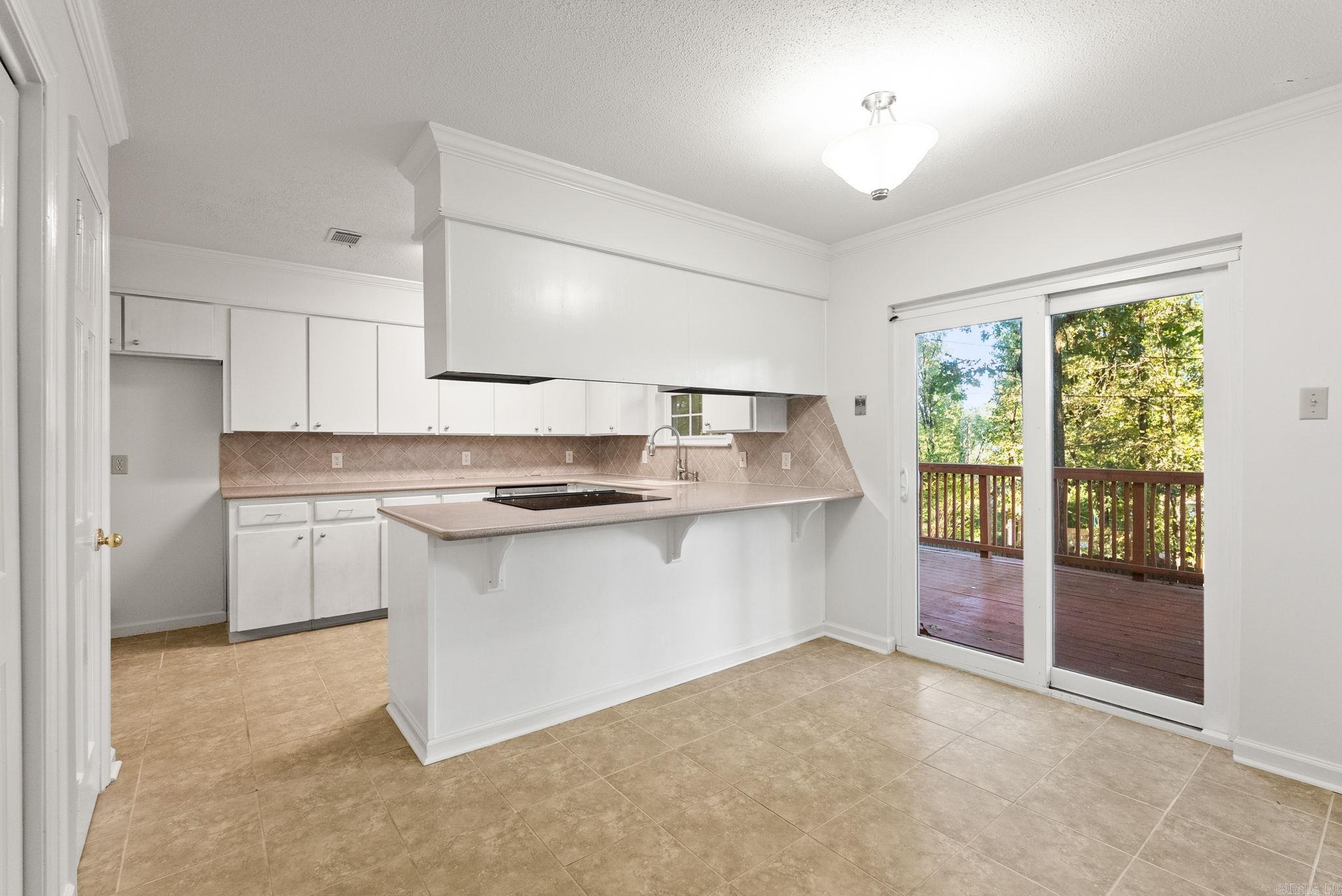 MARLOWE MANOR - Residential