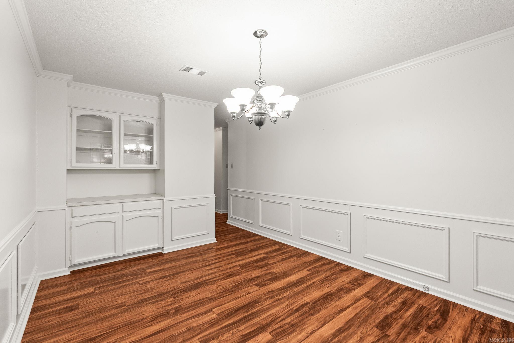 MARLOWE MANOR - Residential