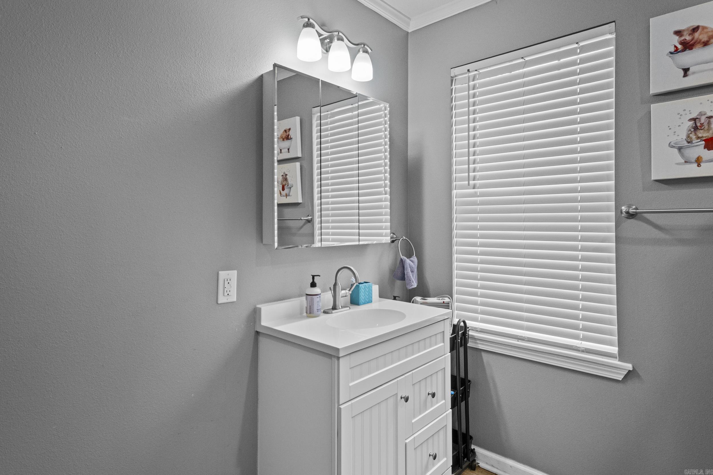CENTERVIEW ESTATES - Residential