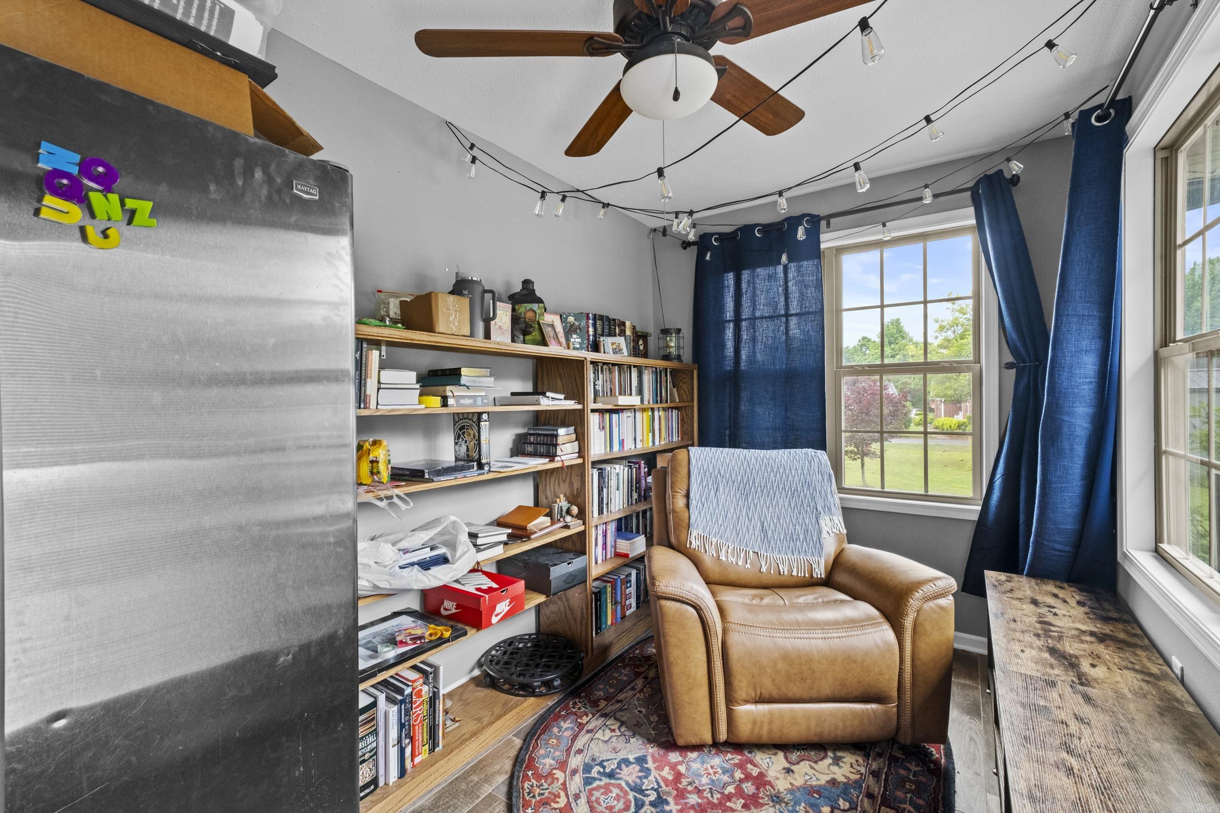 CENTERVIEW ESTATES - Residential