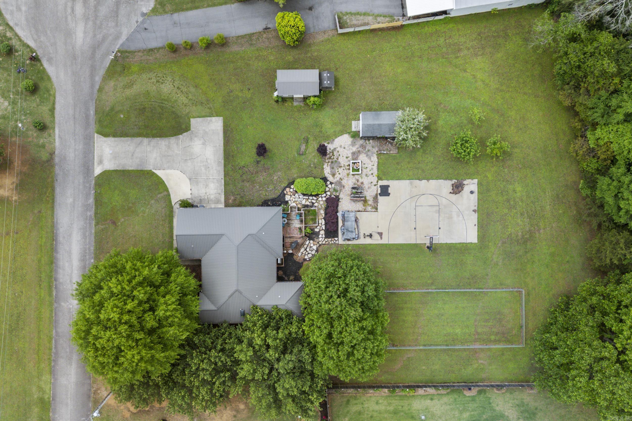 CENTERVIEW ESTATES - Residential